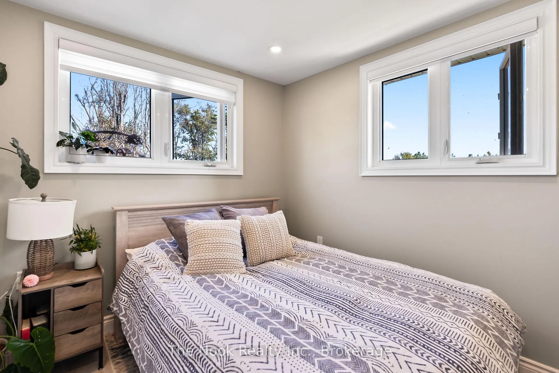 Photo 20 of 46 Mcguire Beach Road, Kawartha Lakes, Carden — HOMEH