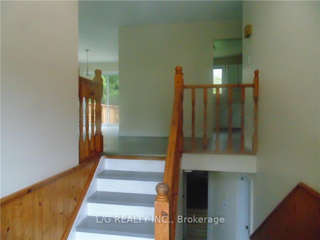 Photo 2 of 10 Fifth Street, Edwardsburgh/Cardinal, Edwardsburgh/Cardinal Twp — HOMEH