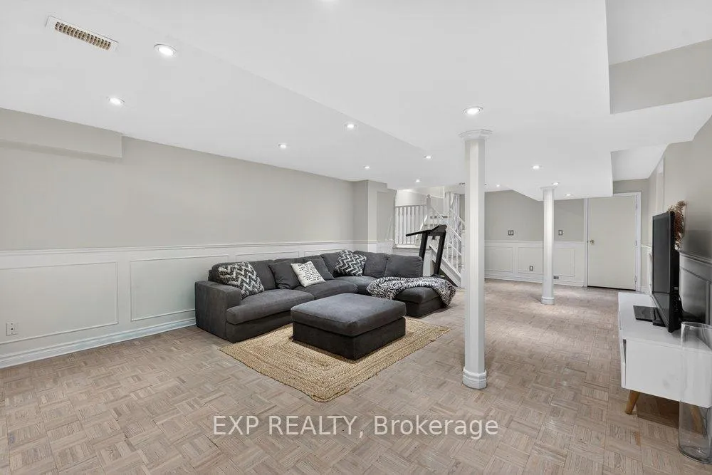 Photo 40 of 84 Judith Avenue, Vaughan, Brownridge — HOMEH