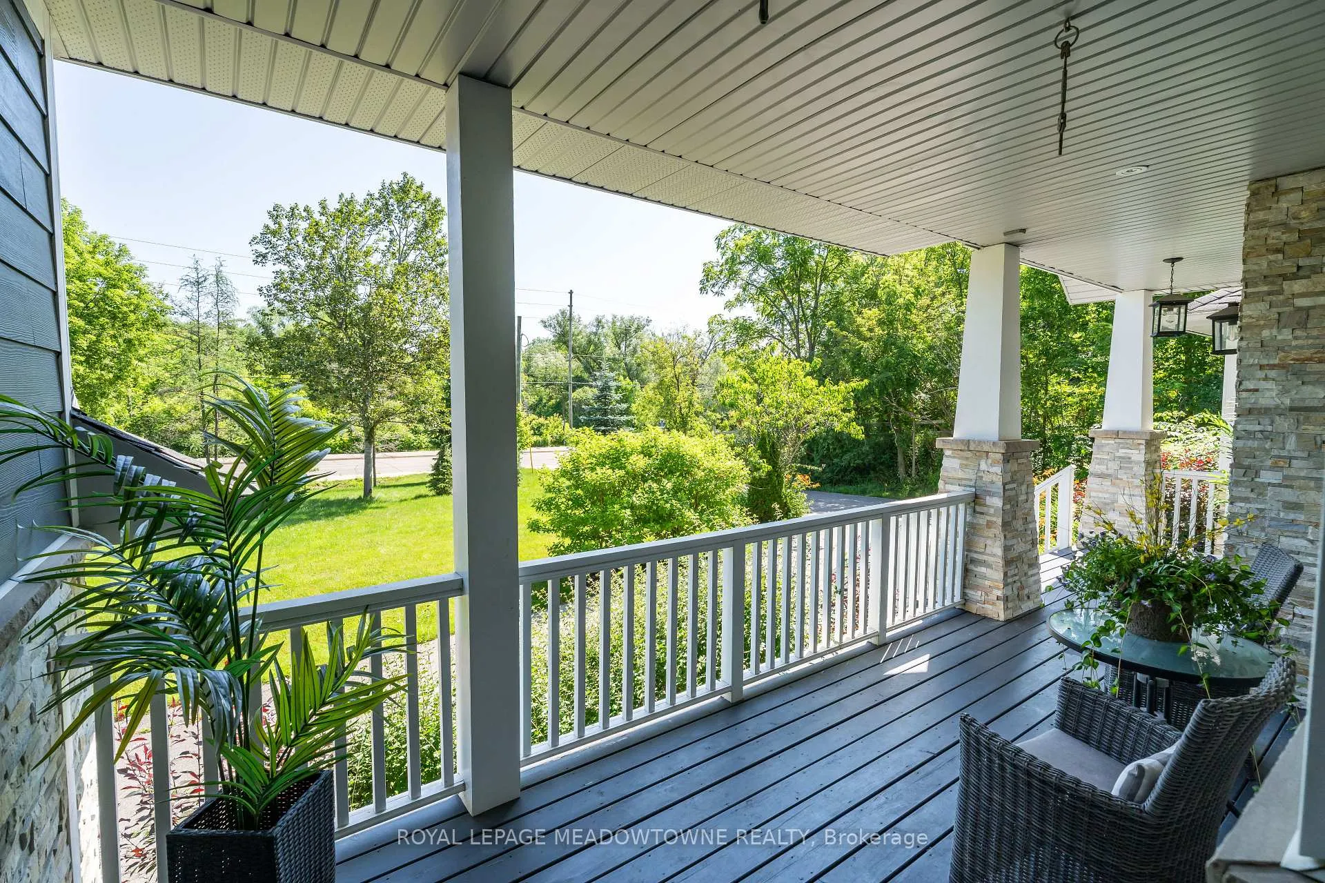 Photo 6 of 254 Main Street S, Halton Hills, Georgetown — HOMEH