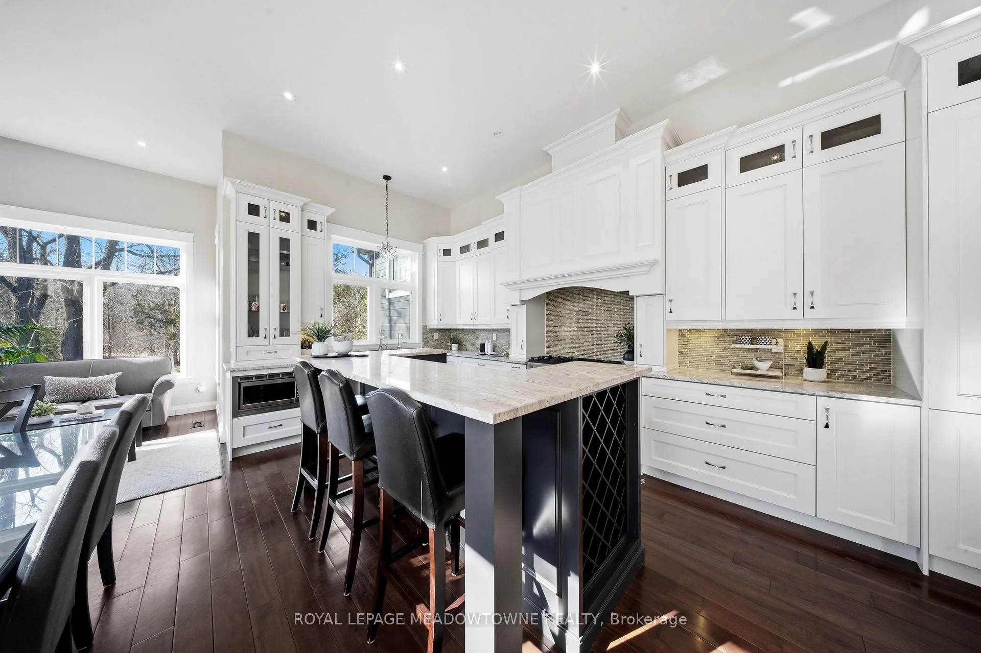 Photo 14 of 254 Main Street S, Halton Hills, Georgetown — HOMEH