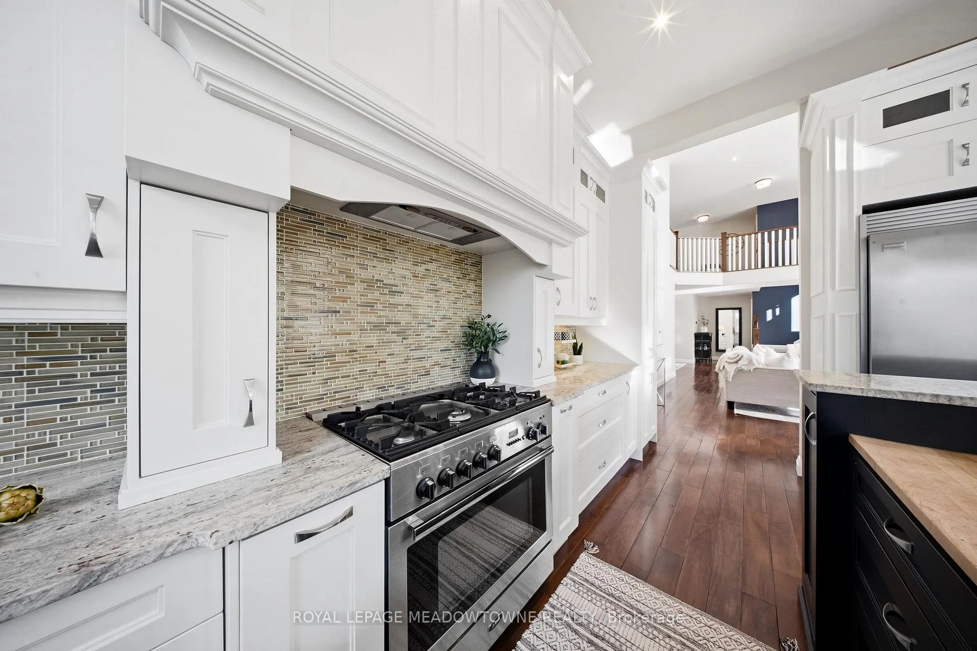 Photo 15 of 254 Main Street S, Halton Hills, Georgetown — HOMEH