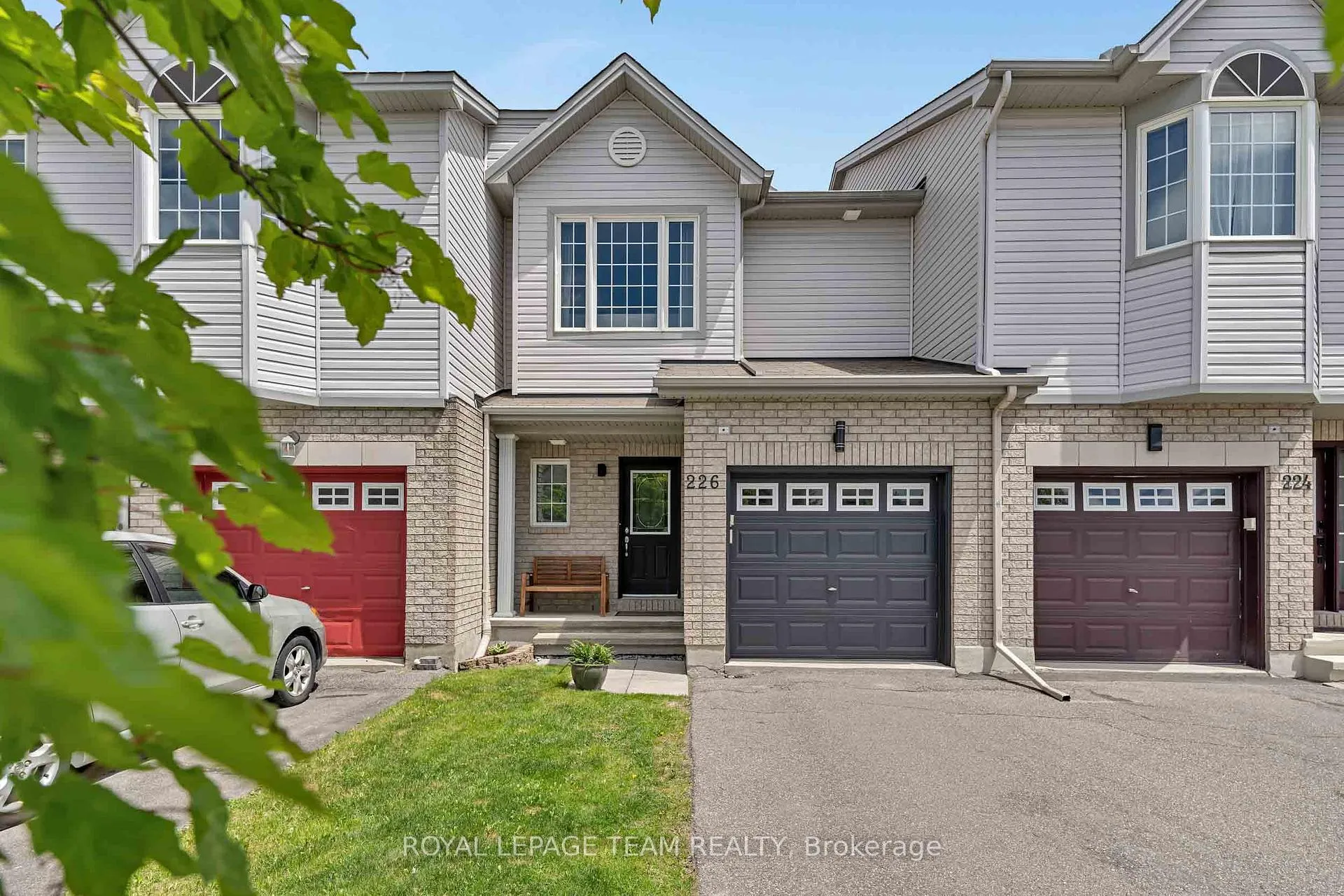 Photo 1 of 226 Arrita Street, Ottawa, Kanata - Emerald Meadows/Trailwest — HOMEH