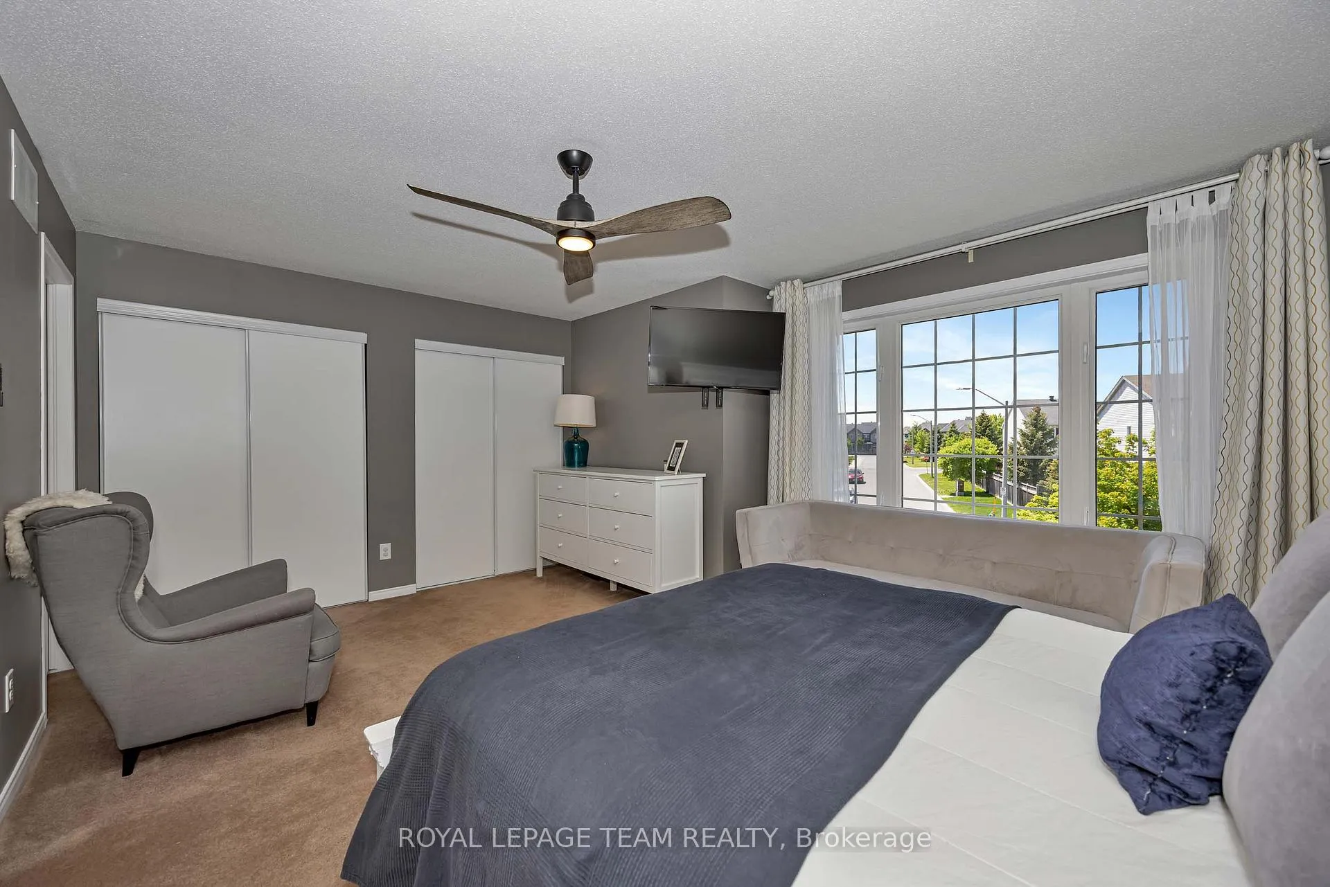 Photo 18 of 226 Arrita Street, Ottawa, Kanata - Emerald Meadows/Trailwest — HOMEH