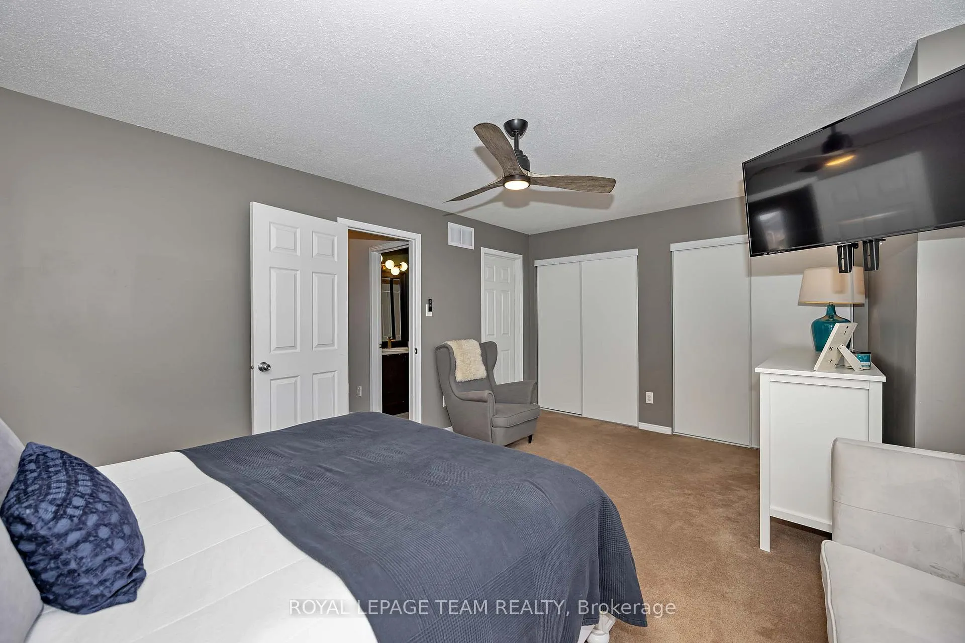 Photo 19 of 226 Arrita Street, Ottawa, Kanata - Emerald Meadows/Trailwest — HOMEH