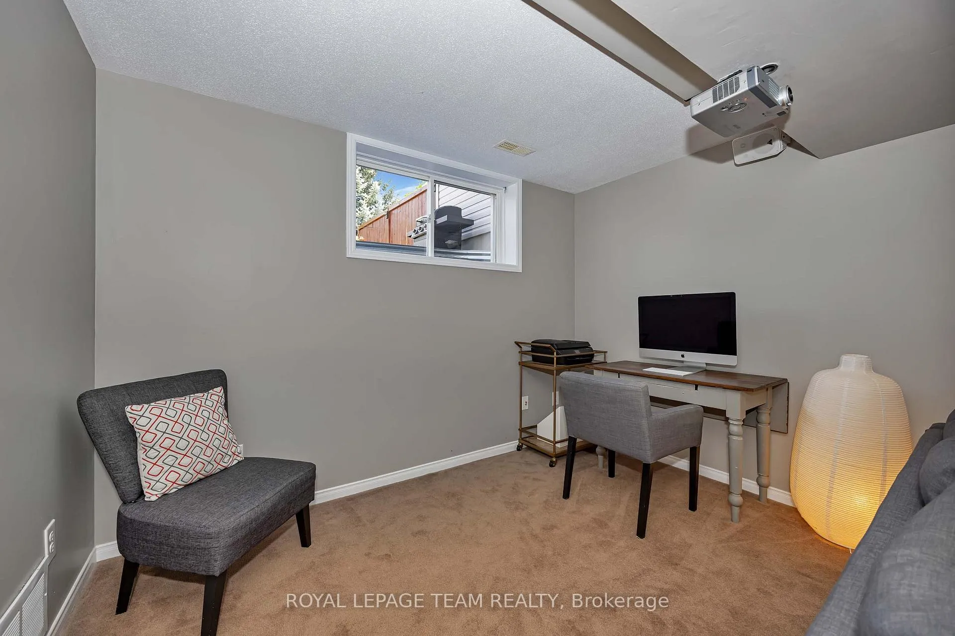 Photo 30 of 226 Arrita Street, Ottawa, Kanata - Emerald Meadows/Trailwest — HOMEH