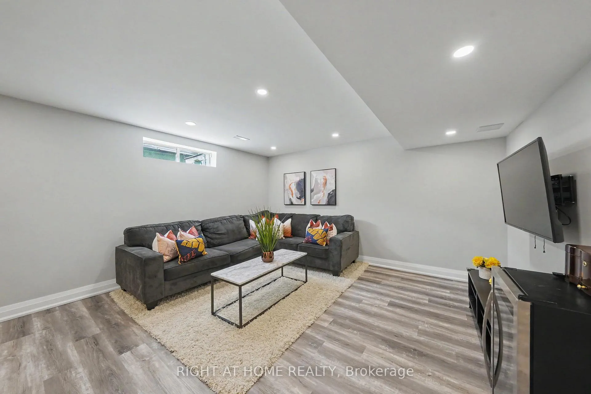 Photo 23 of 235 Montebello Avenue, Vaughan, Sonoma Heights — HOMEH