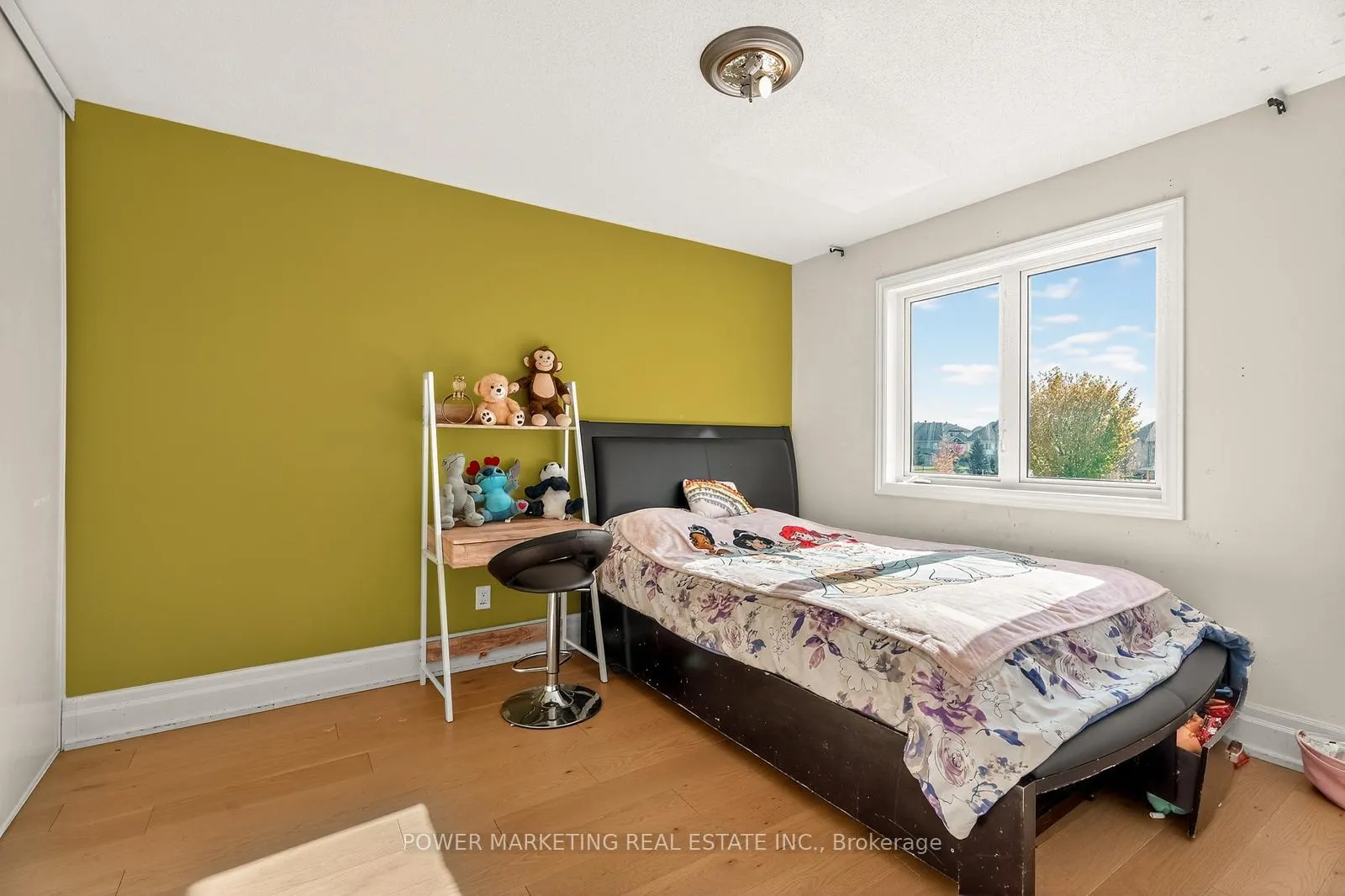 Photo 29 of 657 Clearbrook Drive N, Ottawa, Barrhaven - Strandherd — HOMEH