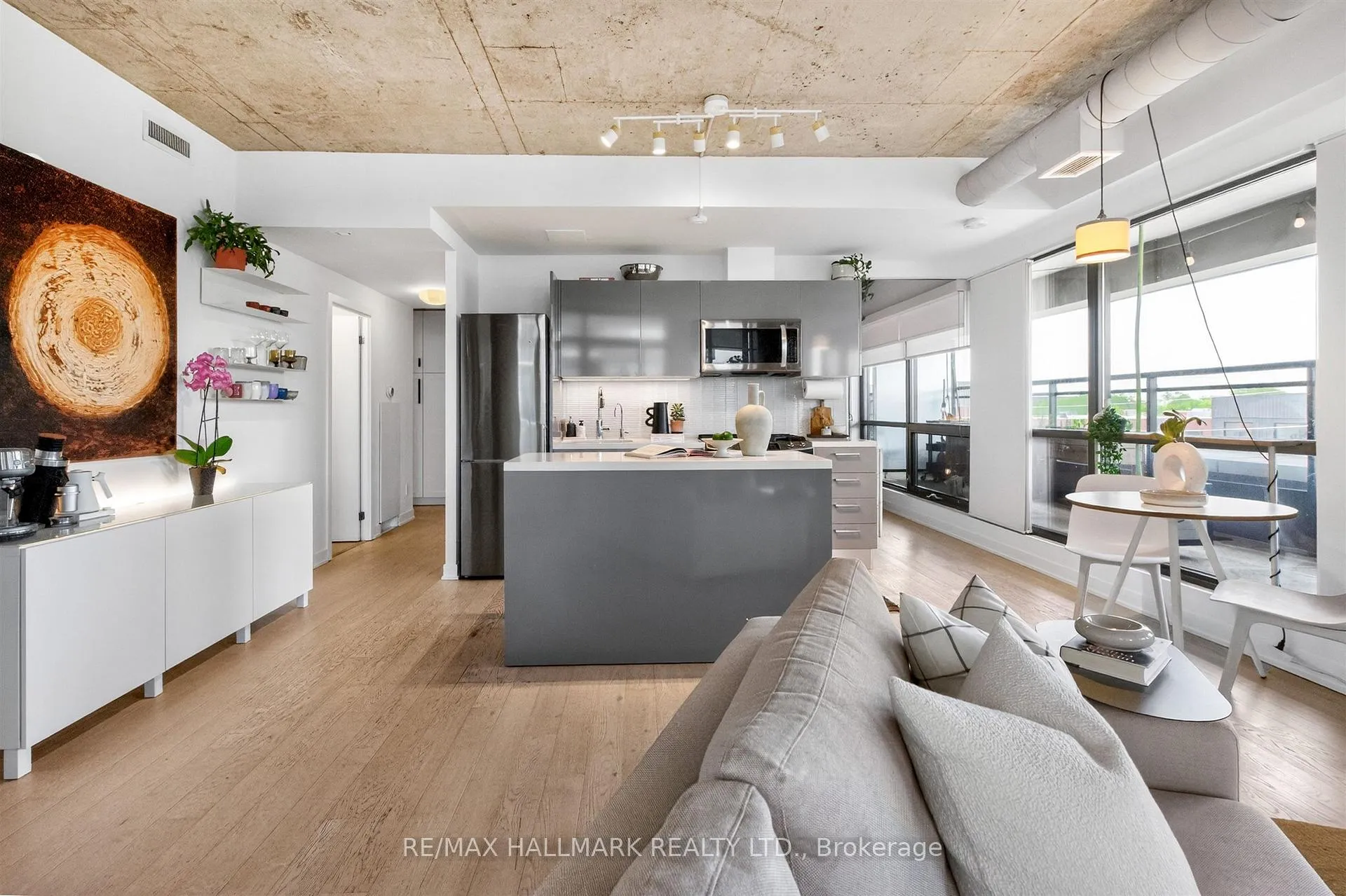 Photo 13 of Unit 508, 319 Carlaw Avenue, Toronto, South Riverdale — HOMEH