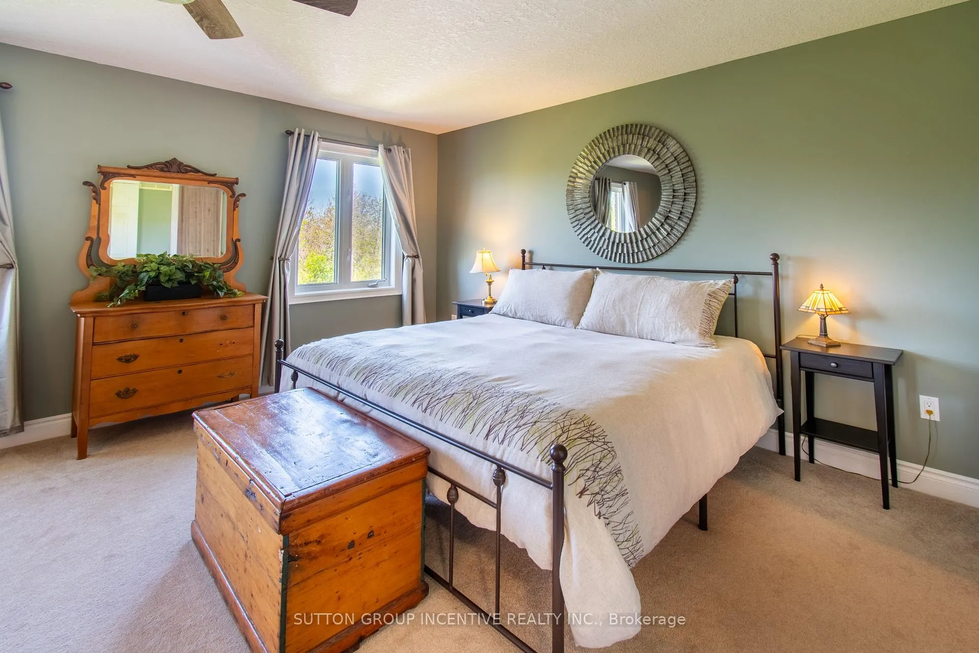 Photo 20 of 18 Graihawk Drive, Barrie, Ardagh — HOMEH