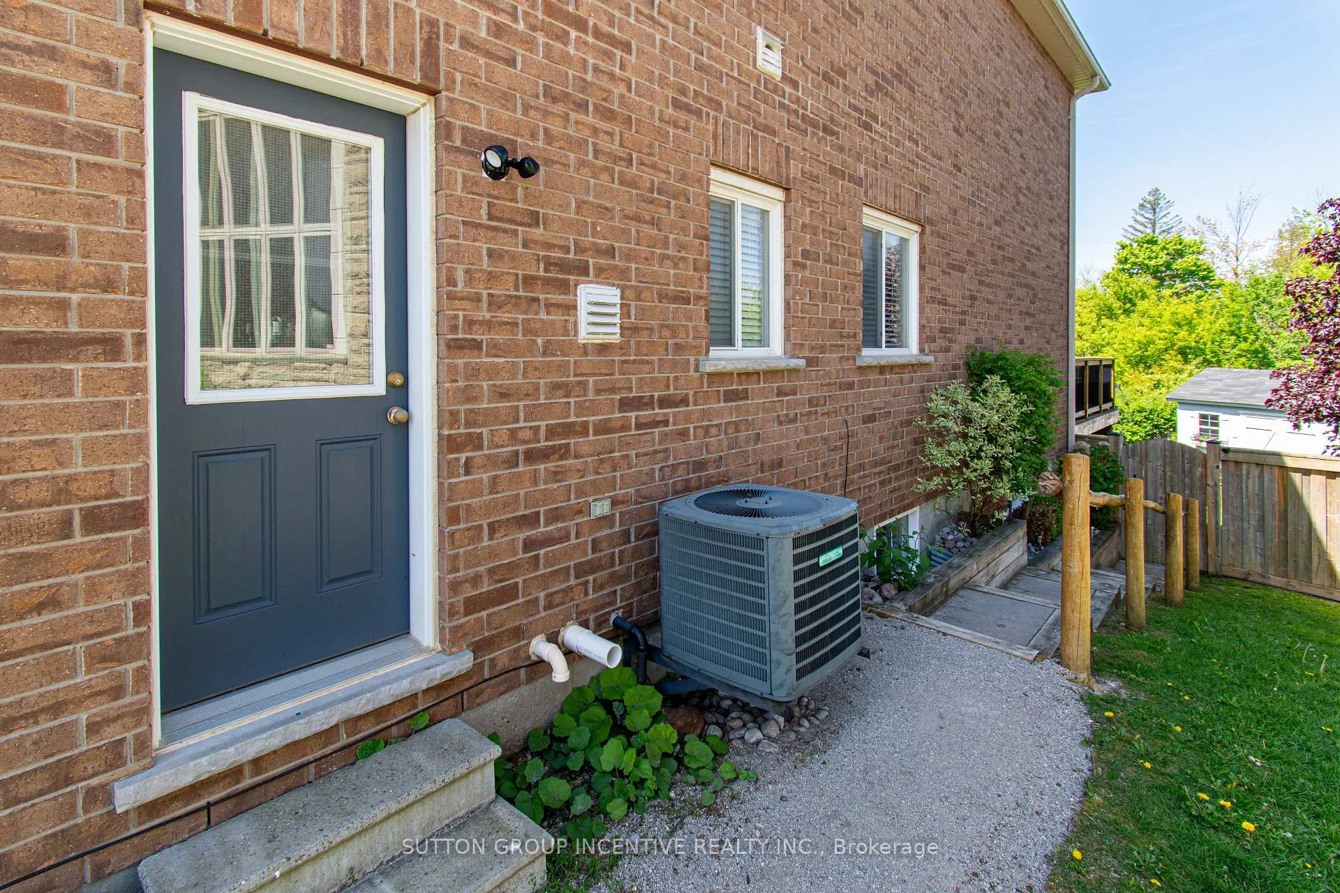 Photo 35 of 18 Graihawk Drive, Barrie, Ardagh — HOMEH