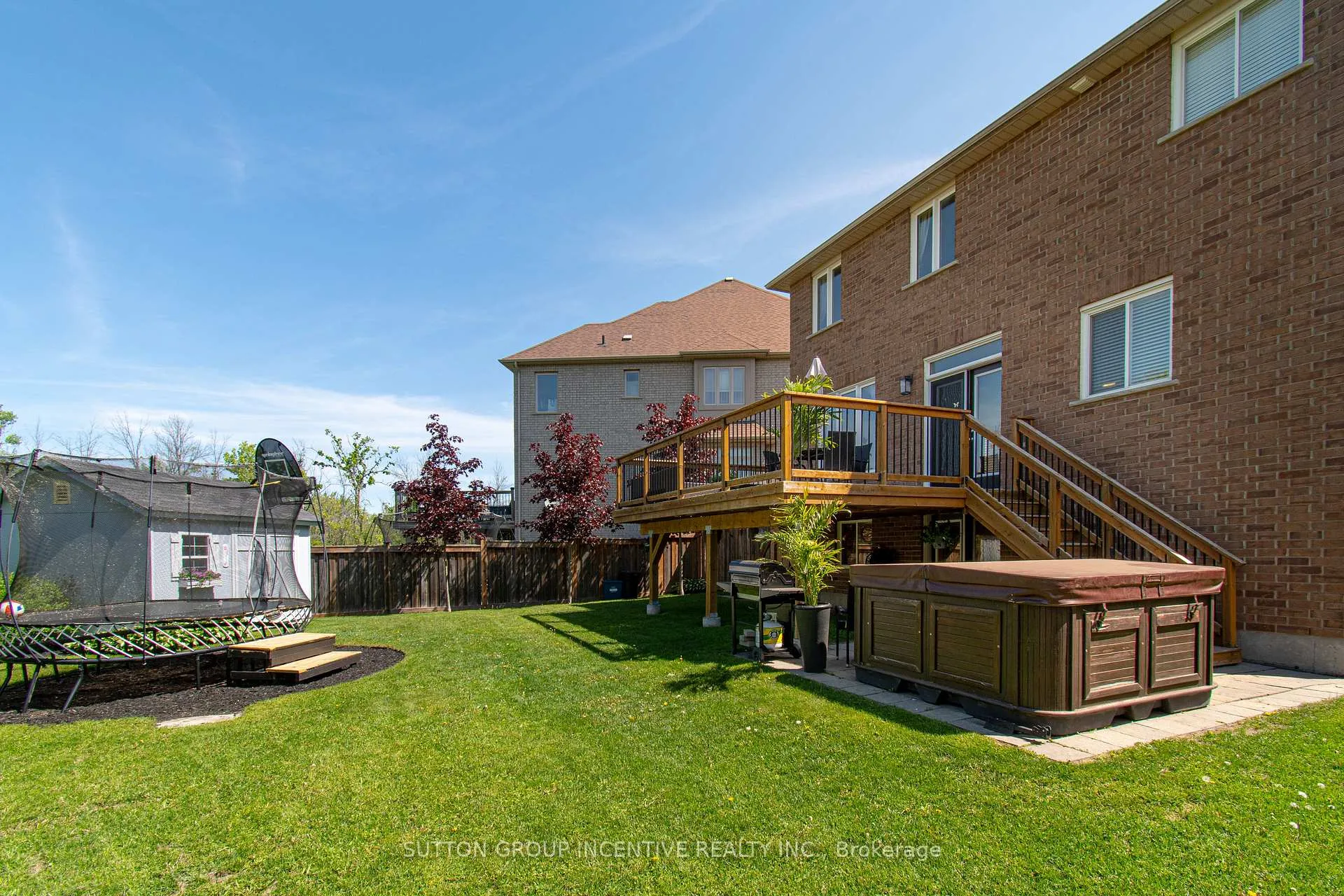 Photo 39 of 18 Graihawk Drive, Barrie, Ardagh — HOMEH