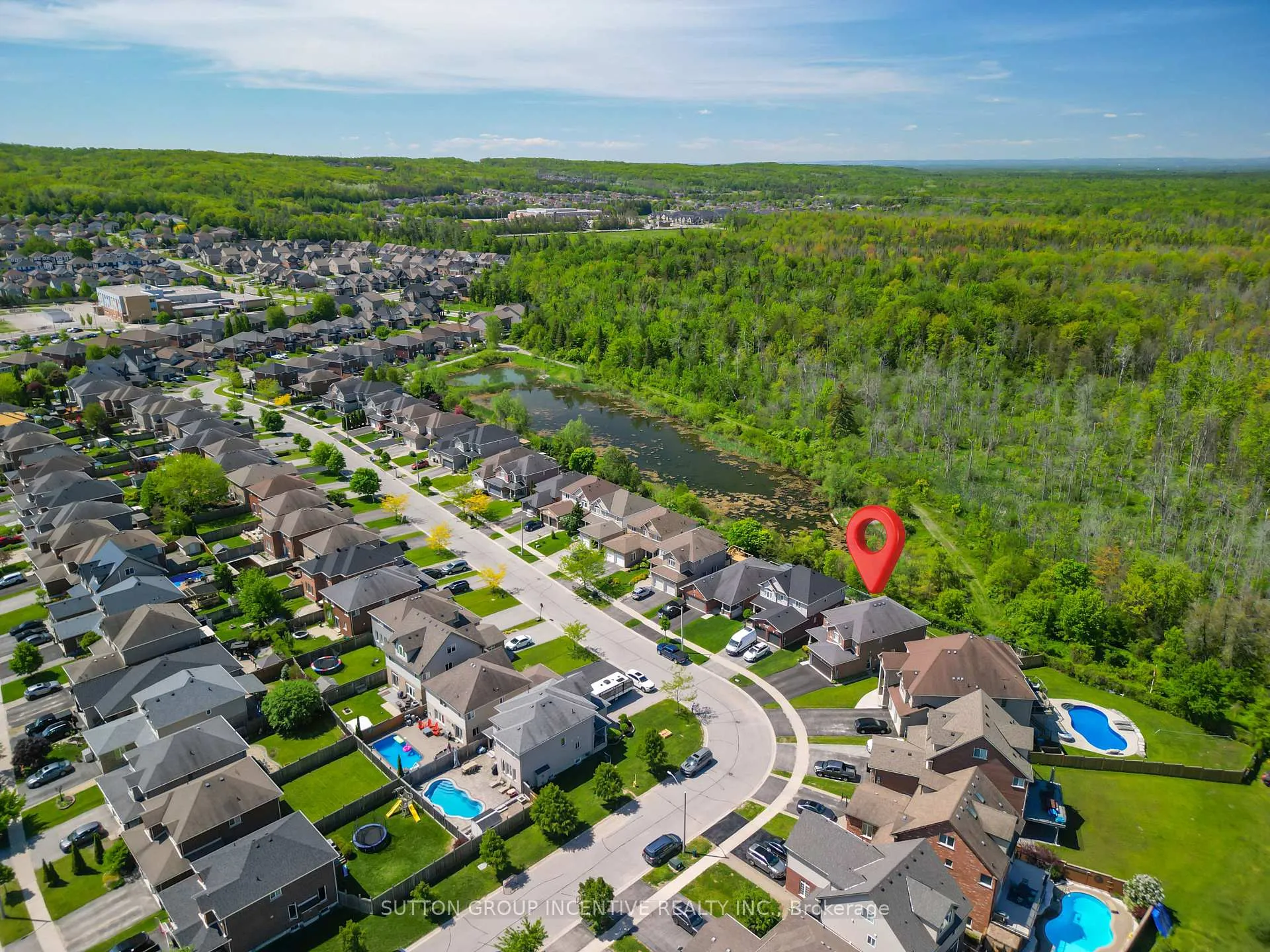 Photo 41 of 18 Graihawk Drive, Barrie, Ardagh — HOMEH