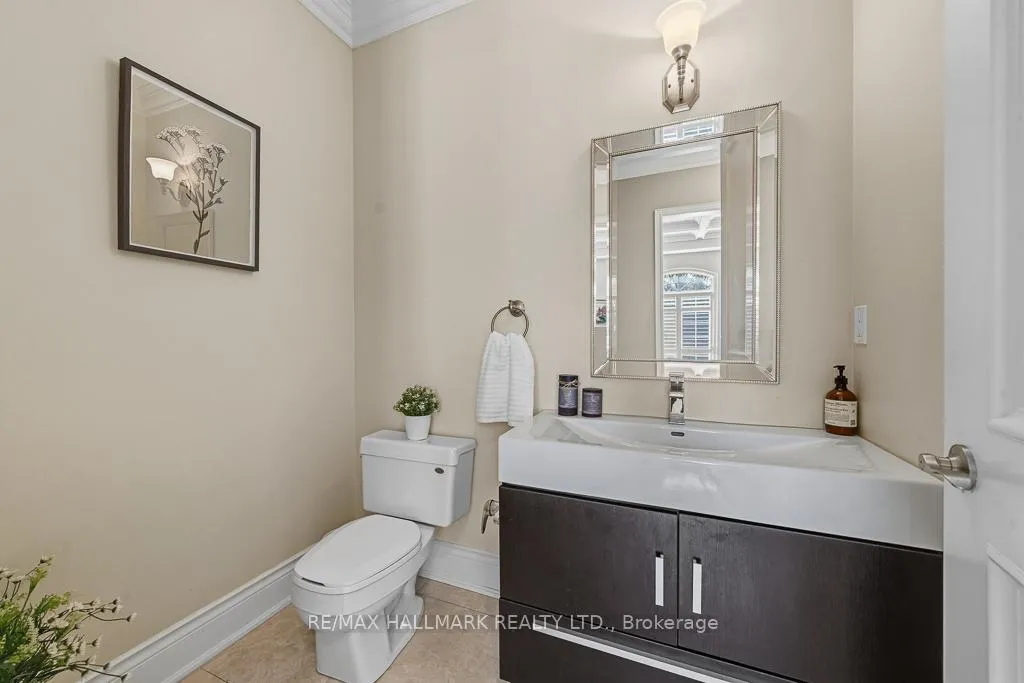 Photo 10 of 321 Grand Vellore Crescent, Vaughan, Vellore Village — HOMEH