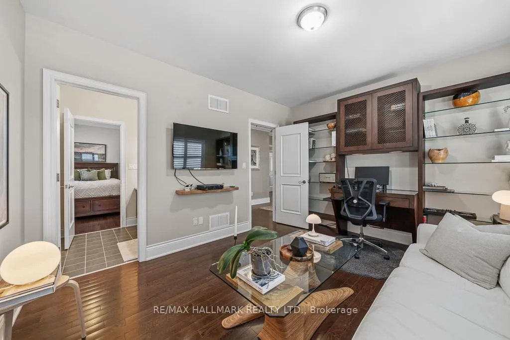 Photo 31 of 321 Grand Vellore Crescent, Vaughan, Vellore Village — HOMEH