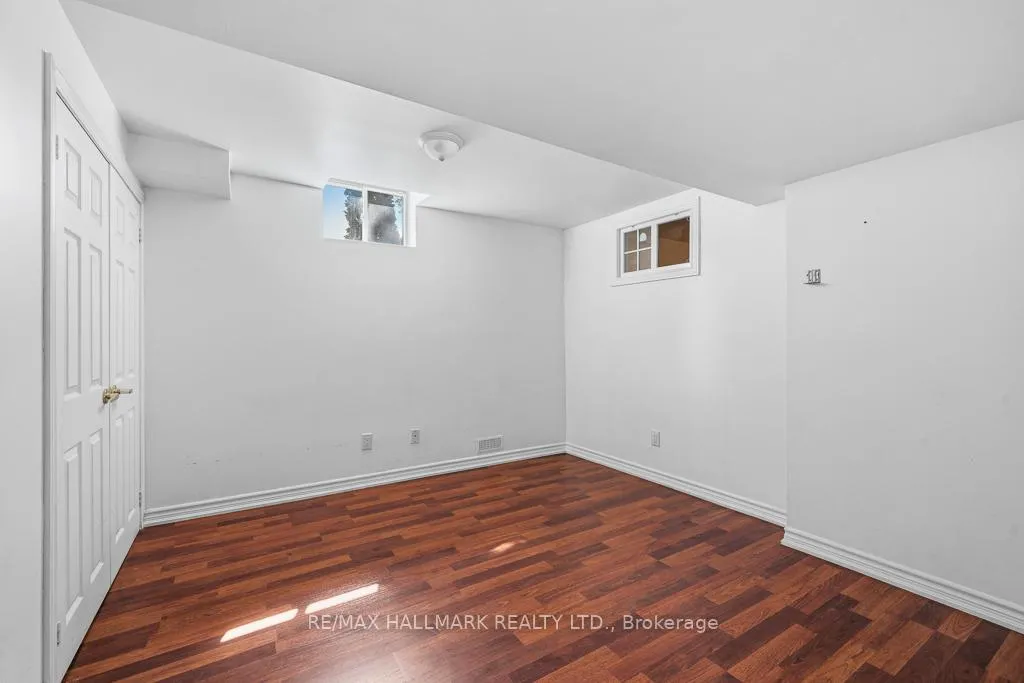 Photo 39 of 321 Grand Vellore Crescent, Vaughan, Vellore Village — HOMEH