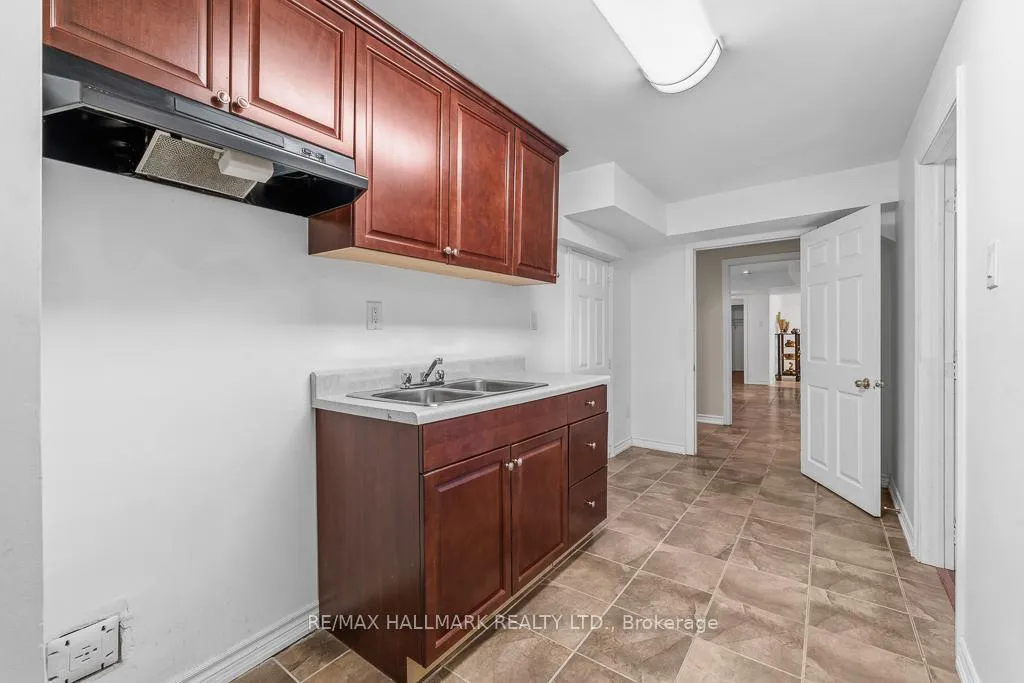 Photo 45 of 321 Grand Vellore Crescent, Vaughan, Vellore Village — HOMEH