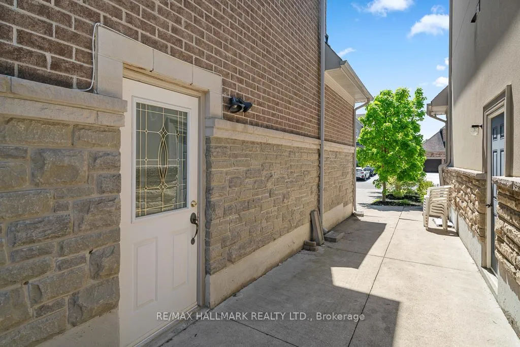 Photo 48 of 321 Grand Vellore Crescent, Vaughan, Vellore Village — HOMEH