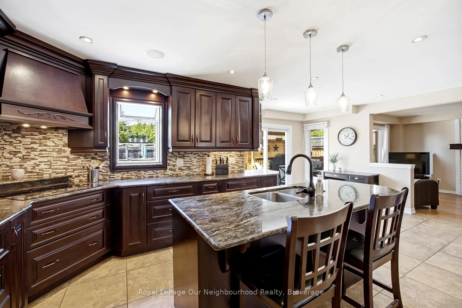 Photo 12 of 5 Catherine Drive, Whitby, Pringle Creek — HOMEH