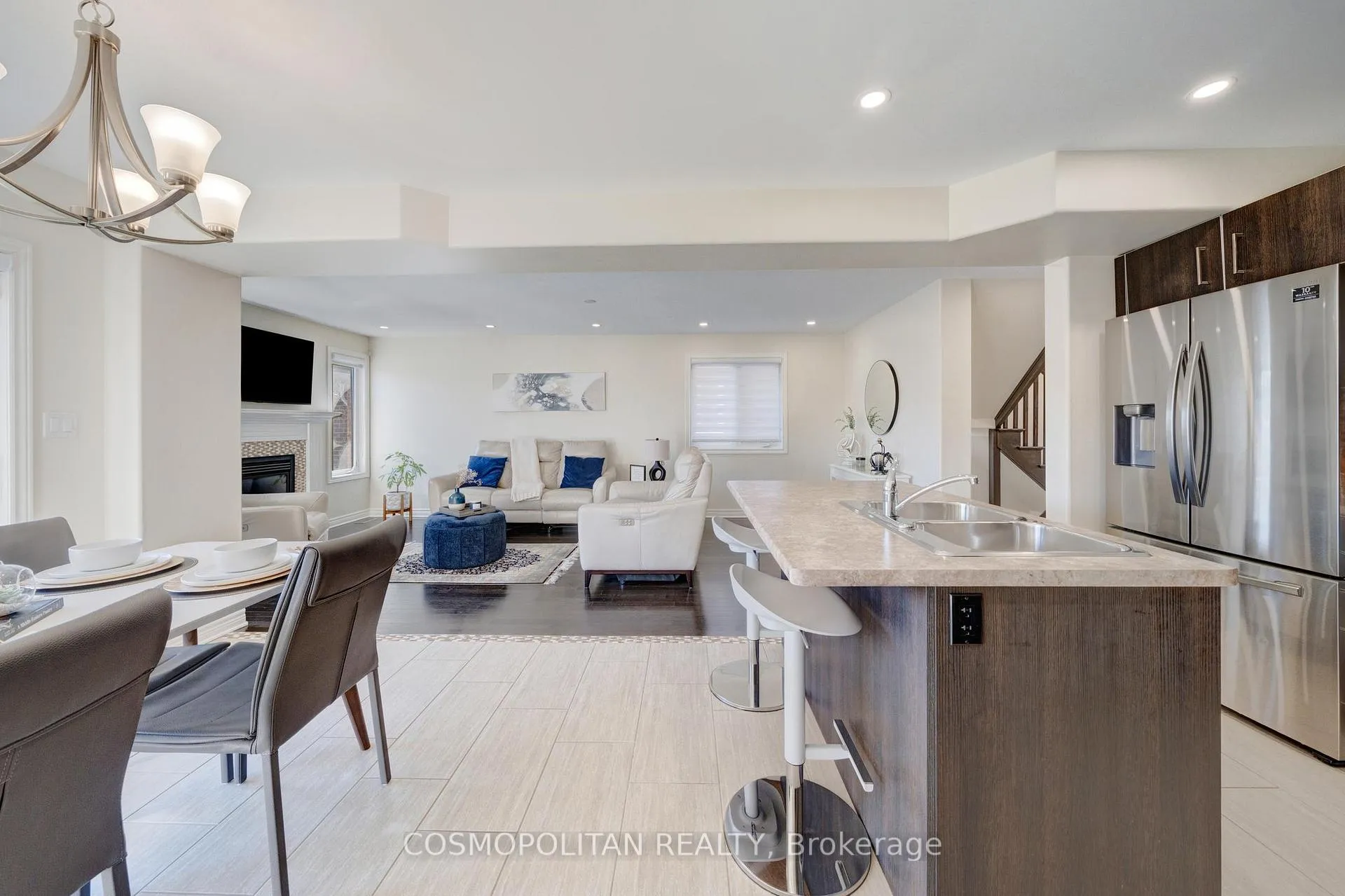 Photo 15 of 8396 Glavcic Drive, Niagara Falls, Forestview — HOMEH