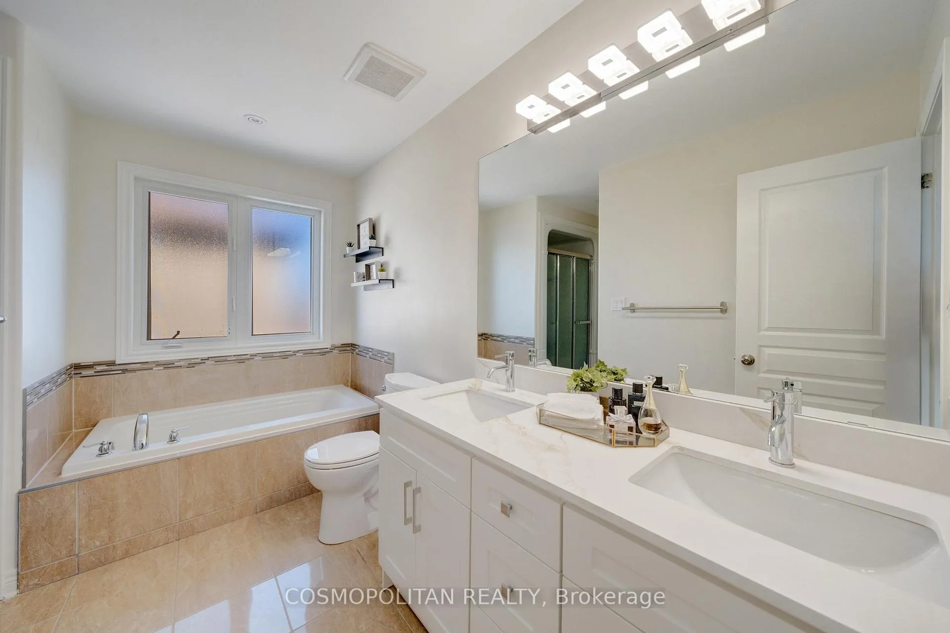 Photo 32 of 8396 Glavcic Drive, Niagara Falls, Forestview — HOMEH