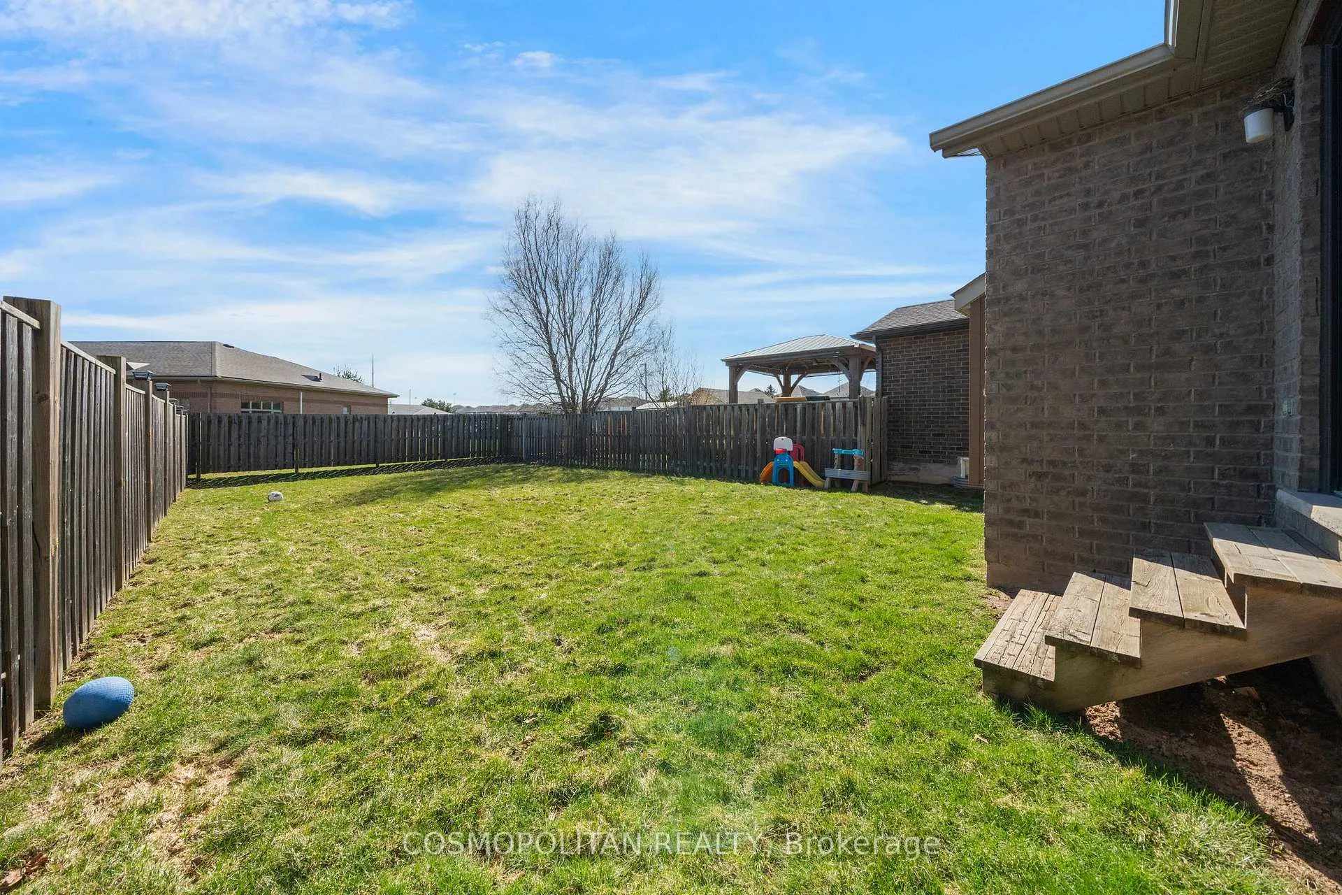 Photo 38 of 8396 Glavcic Drive, Niagara Falls, Forestview — HOMEH