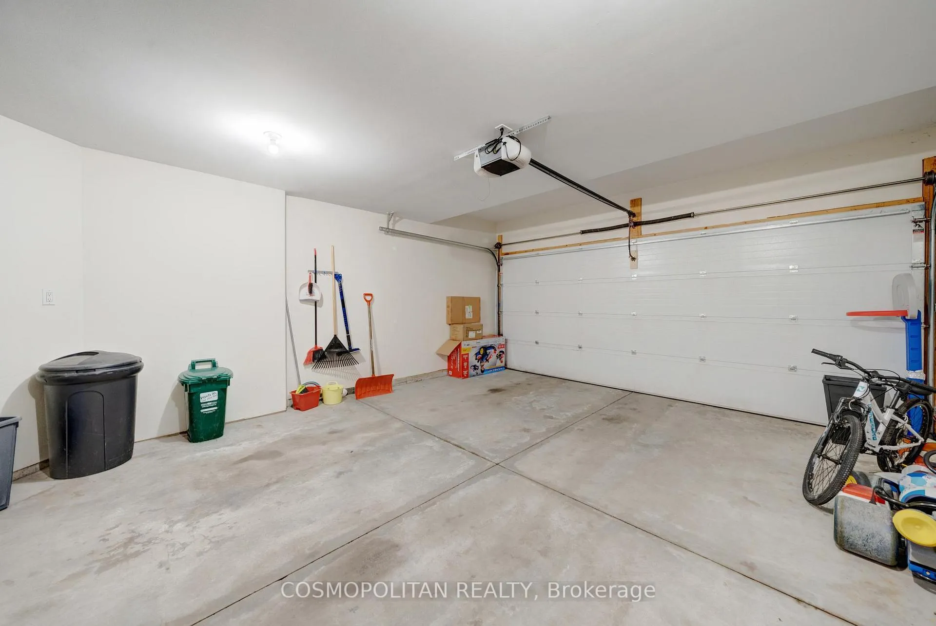 Photo 39 of 8396 Glavcic Drive, Niagara Falls, Forestview — HOMEH