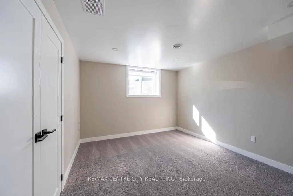 Photo 28 of 22273 Pratt Siding Road, Southwest Middlesex, Glencoe — HOMEH
