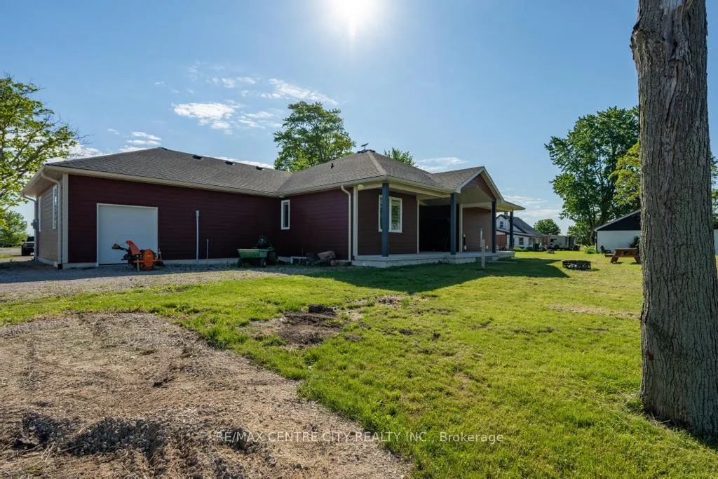 Photo 36 of 22273 Pratt Siding Road, Southwest Middlesex, Glencoe — HOMEH