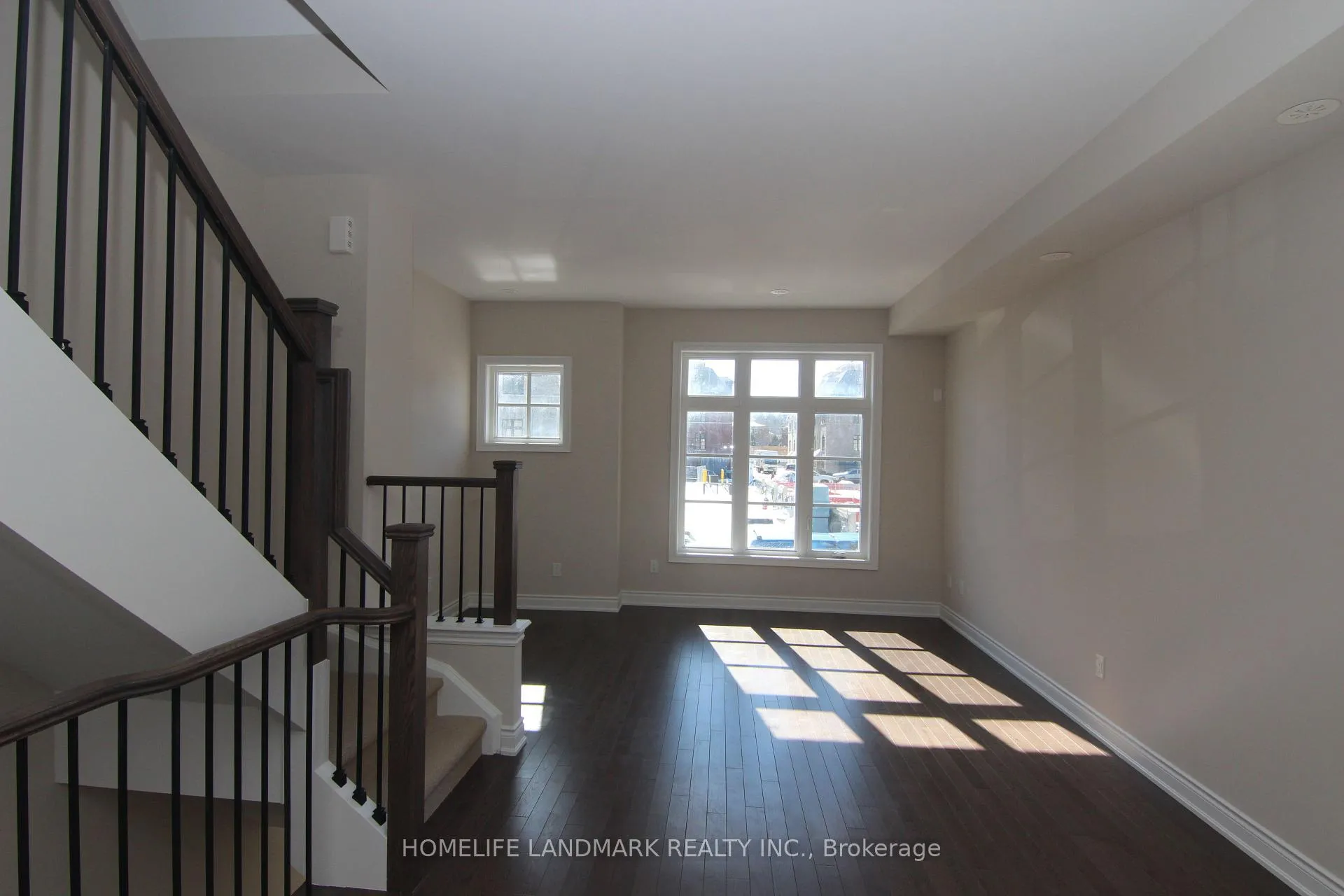 Photo 1 of Unit 101, 21 Wasdale Road, Mississauga, Streetsville — HOMEH