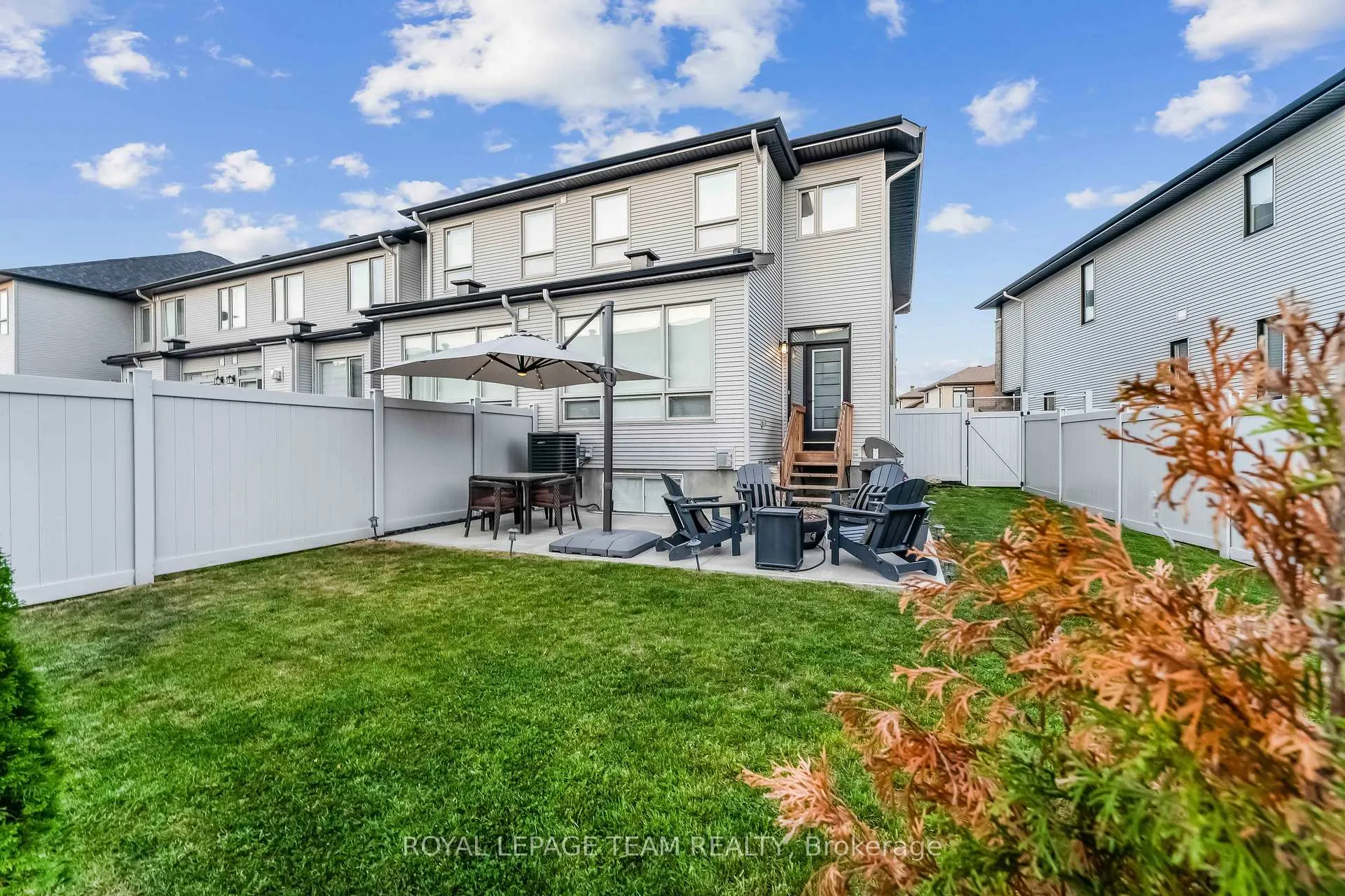 Photo 36 of 808 Chipping Circle, Ottawa, Riverside South/Gloucester Glen — HOMEH