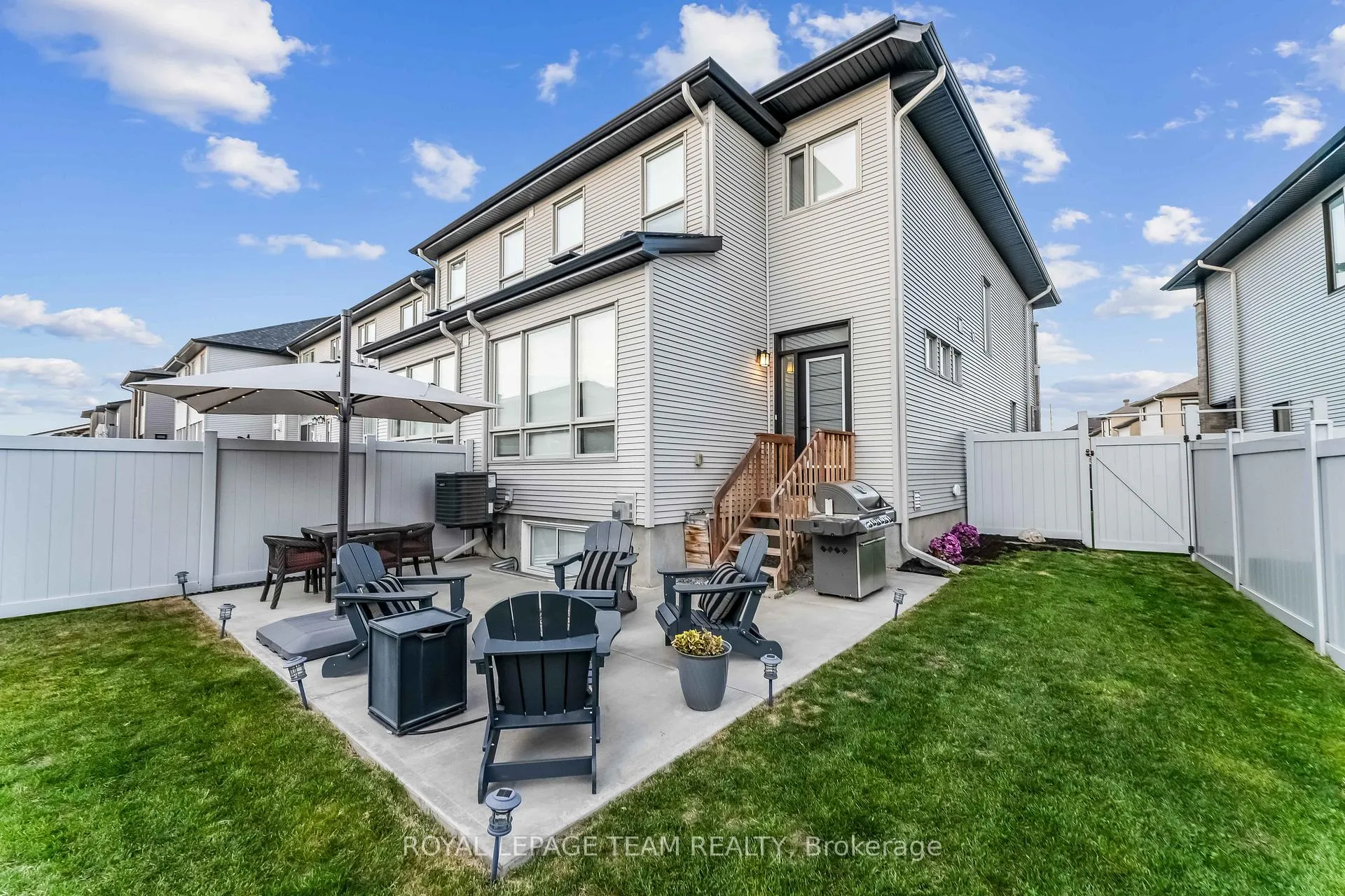 Photo 39 of 808 Chipping Circle, Ottawa, Riverside South/Gloucester Glen — HOMEH
