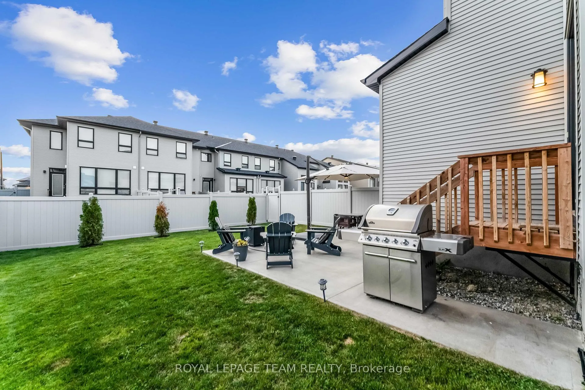 Photo 40 of 808 Chipping Circle, Ottawa, Riverside South/Gloucester Glen — HOMEH