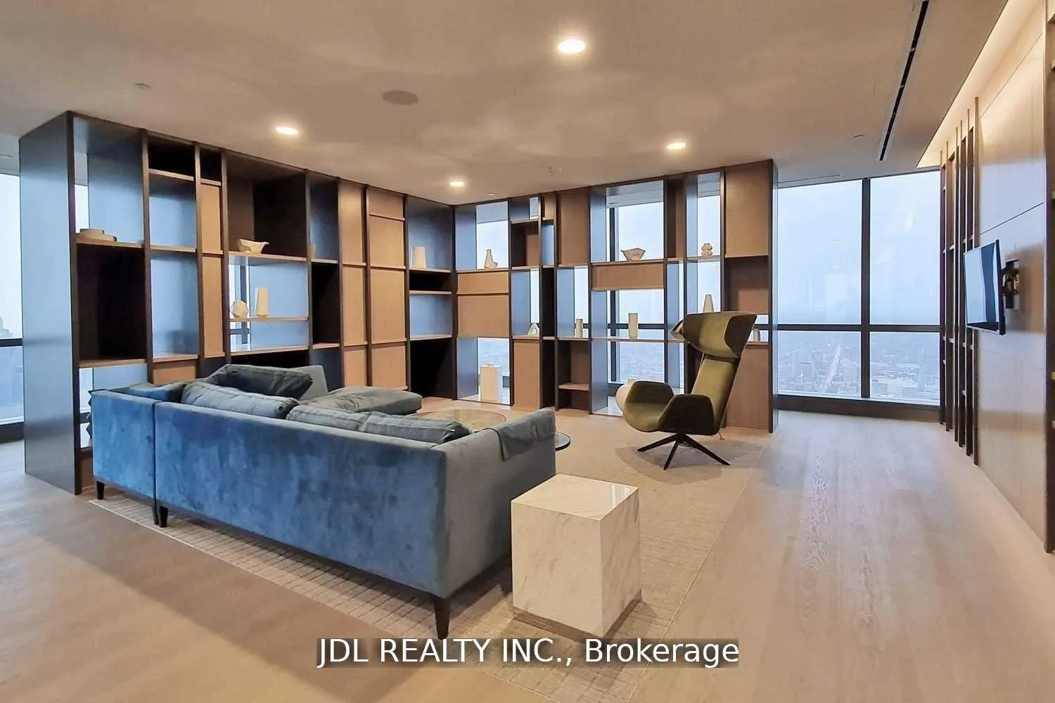 Photo 6 of Unit 4107, 7 Grenville Street, Toronto, Bay Street Corridor — HOMEH