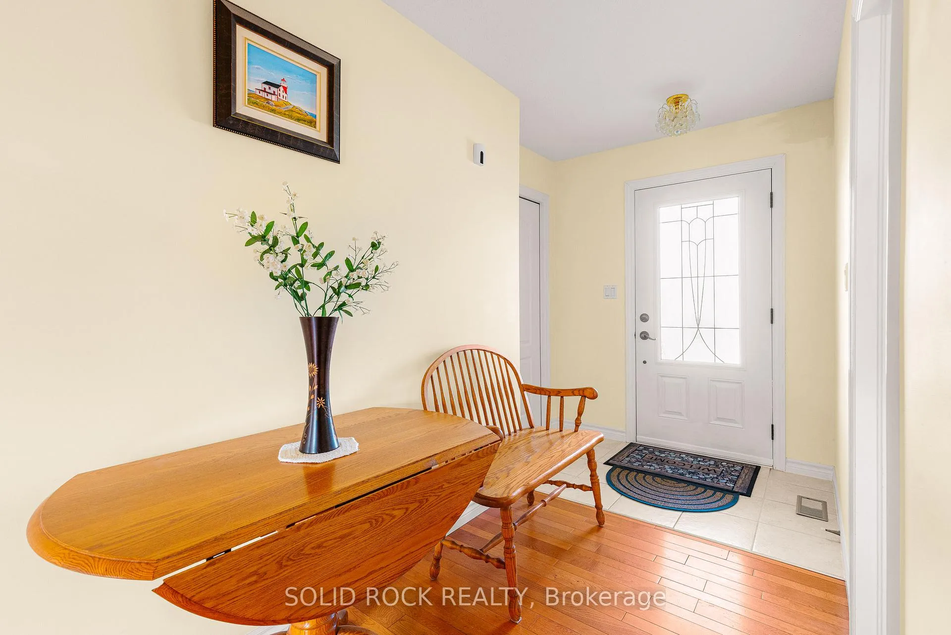 Photo 12 of 26 Regency Place, Brockville — HOMEH