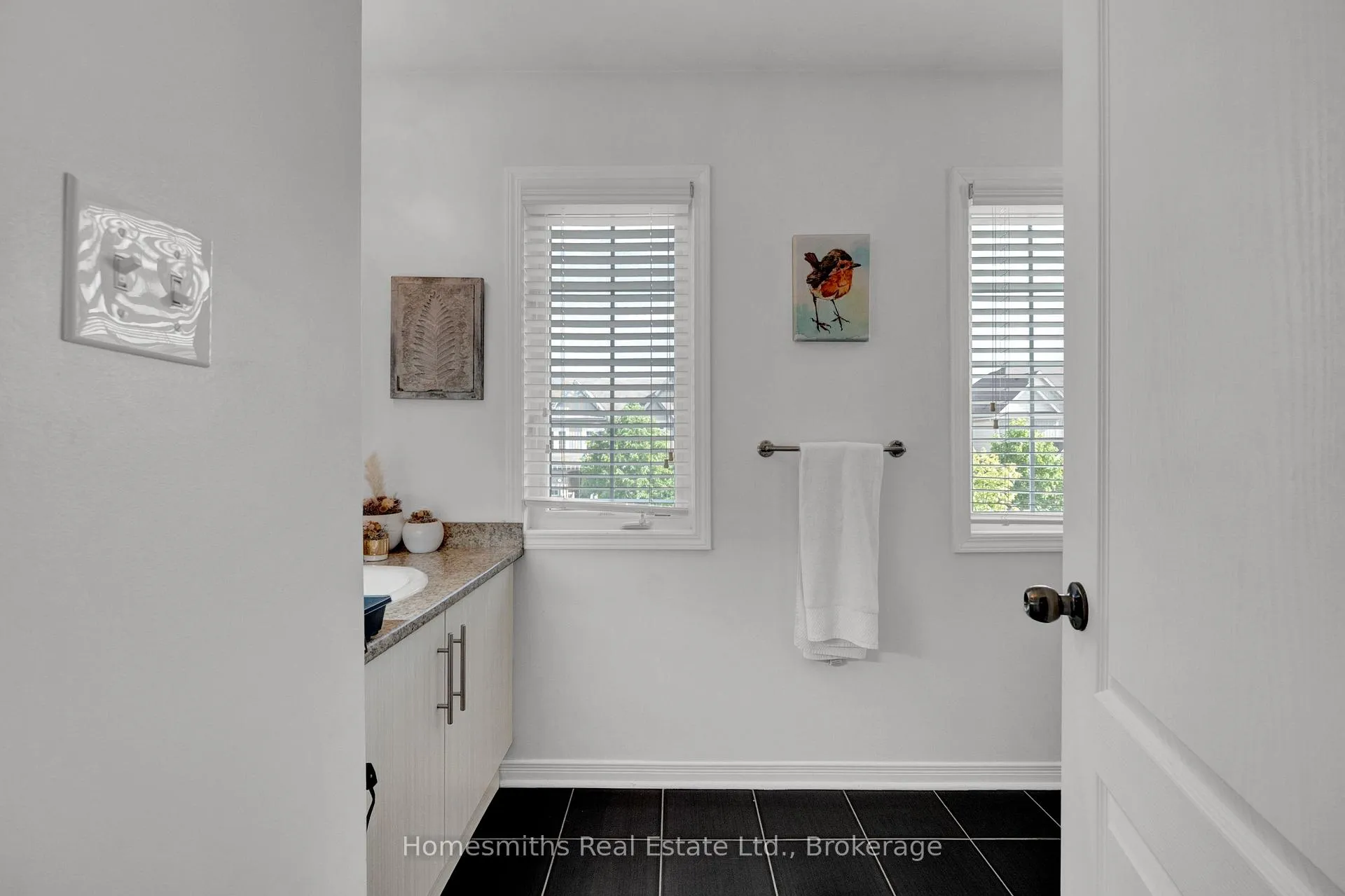 Photo 23 of 74 Sidney Rundle Avenue, Clarington, Bowmanville — HOMEH