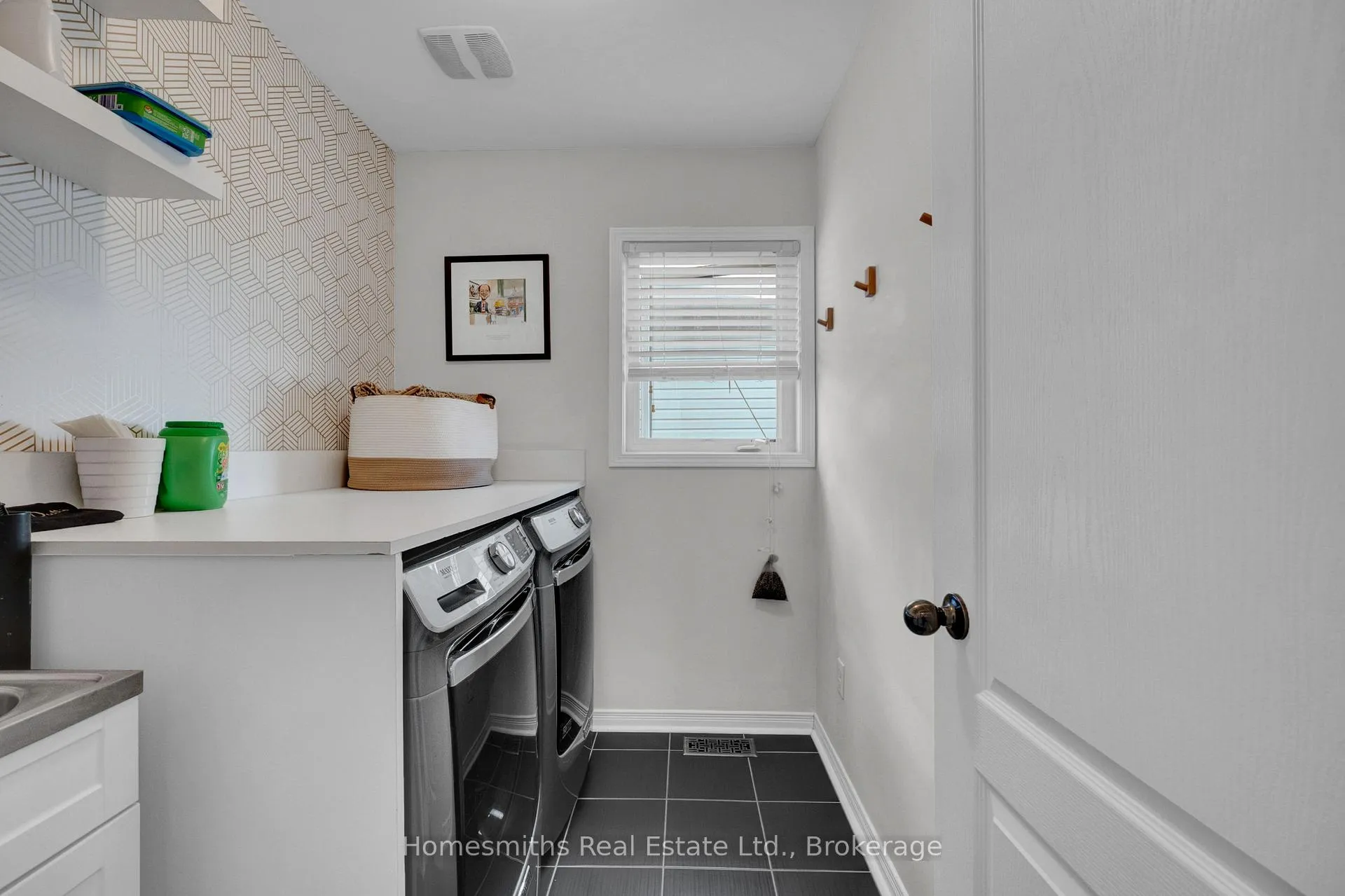 Photo 28 of 74 Sidney Rundle Avenue, Clarington, Bowmanville — HOMEH