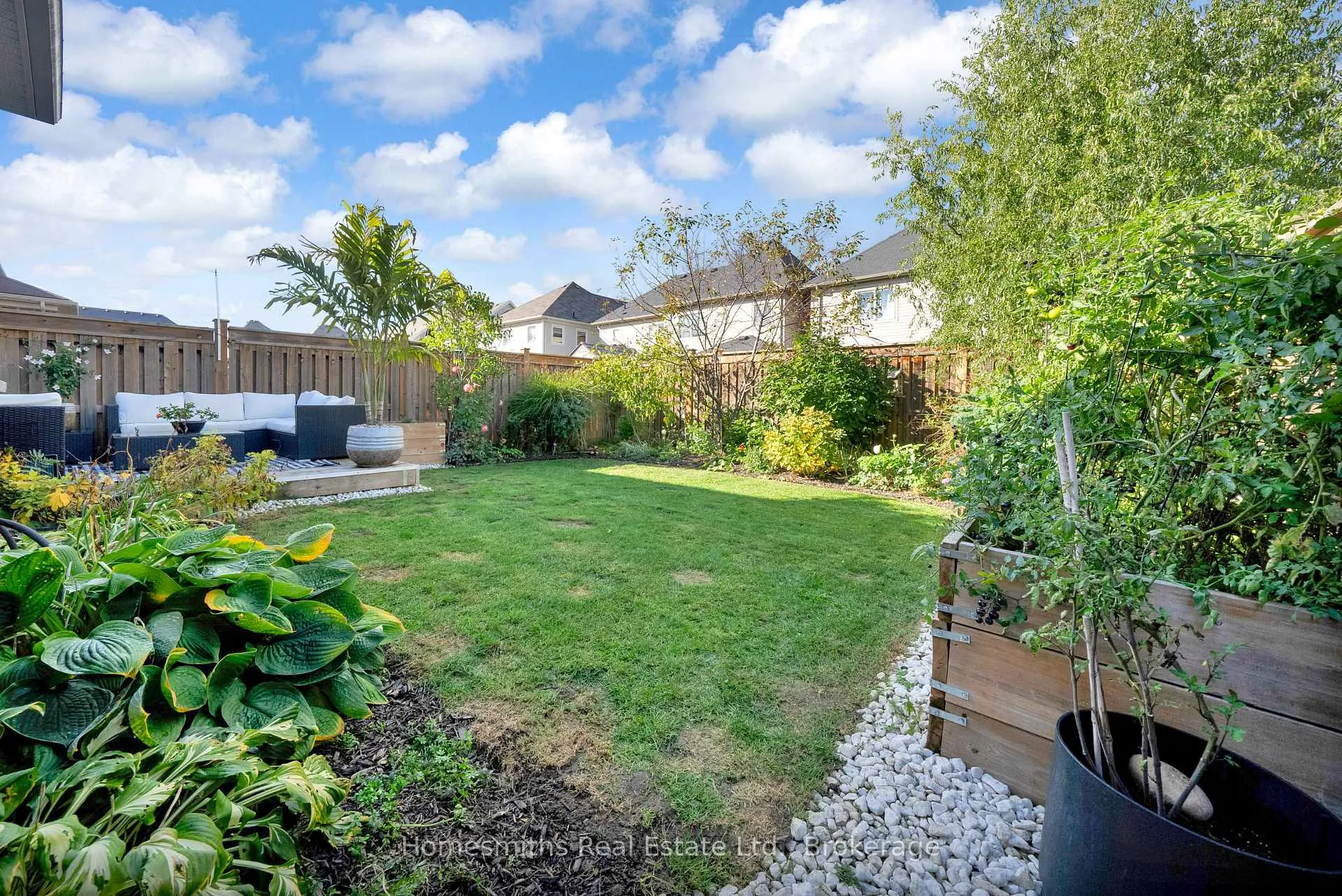 Photo 45 of 74 Sidney Rundle Avenue, Clarington, Bowmanville — HOMEH