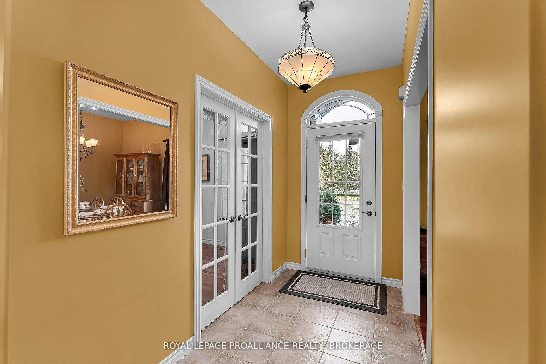 Photo 5 of 61 Conner Drive, Gananoque — HOMEH