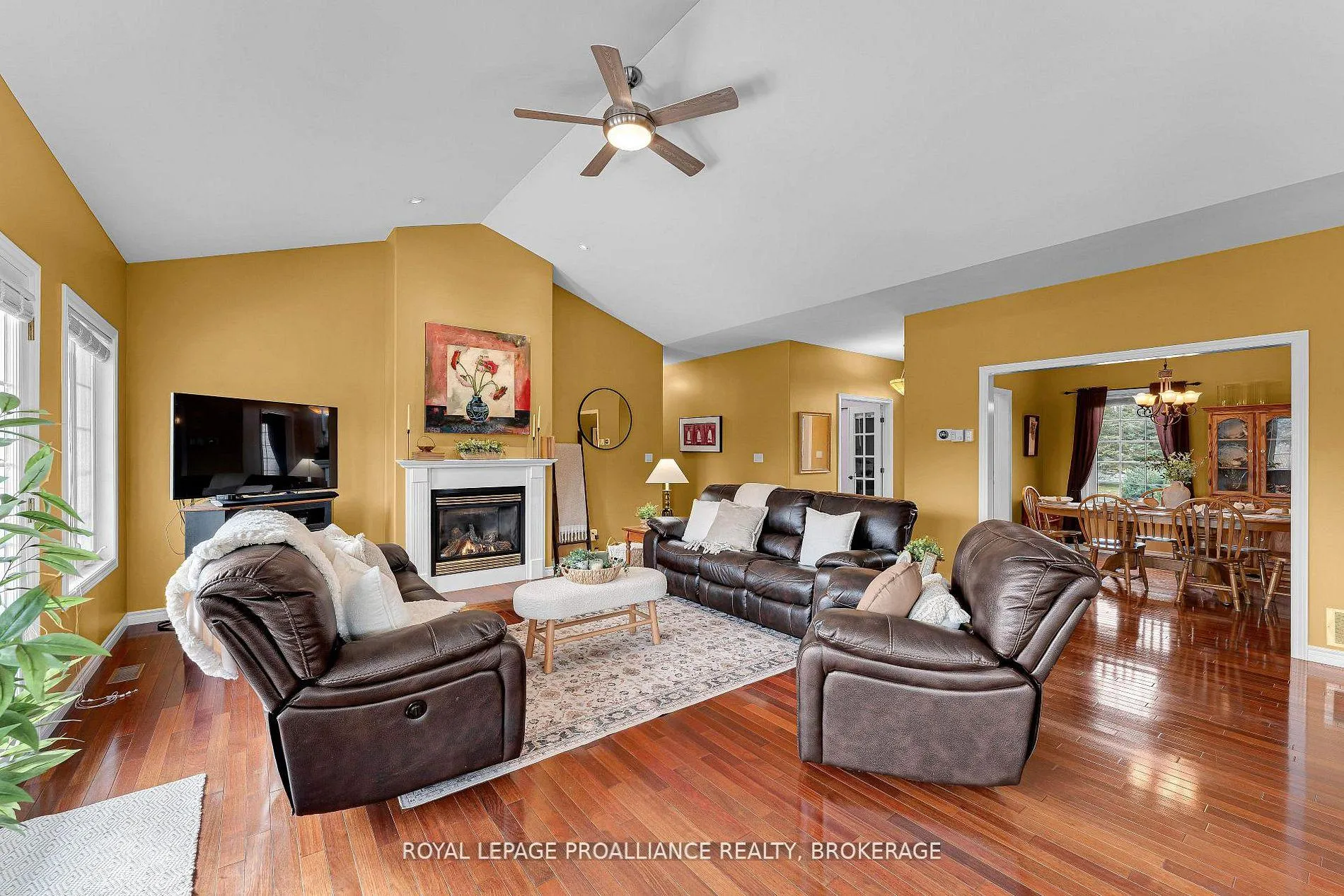 Photo 12 of 61 Conner Drive, Gananoque — HOMEH