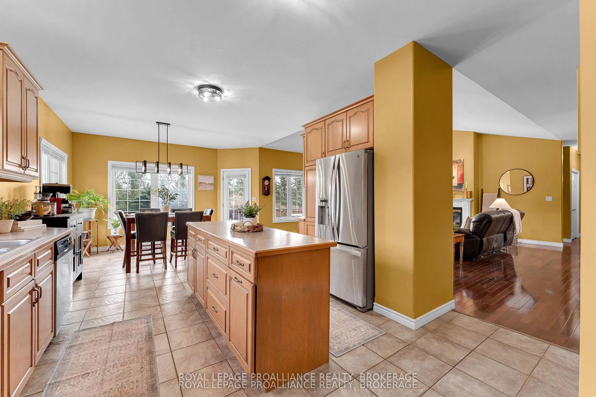 Photo 19 of 61 Conner Drive, Gananoque — HOMEH