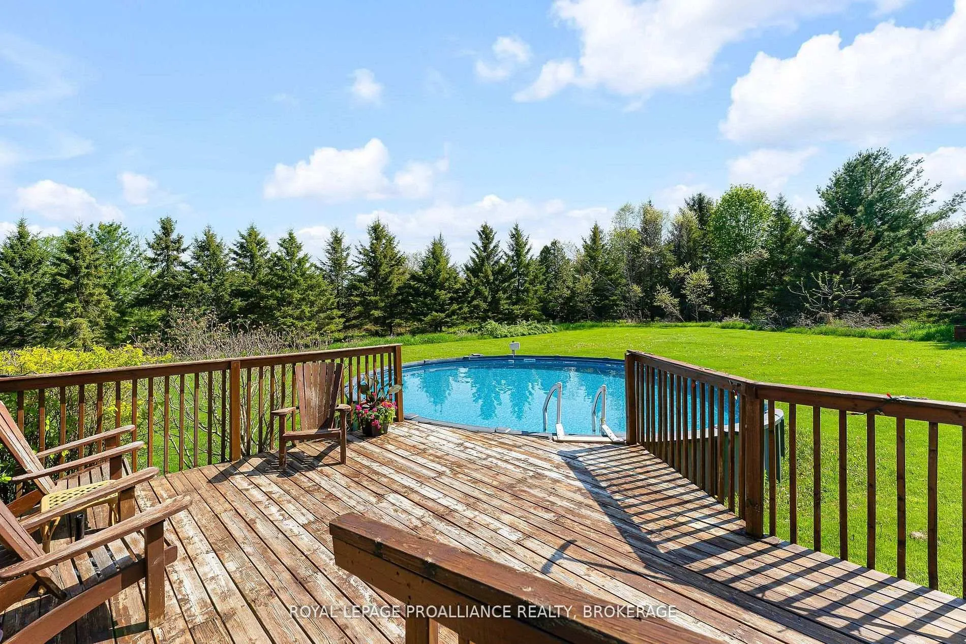 Photo 40 of 61 Conner Drive, Gananoque — HOMEH