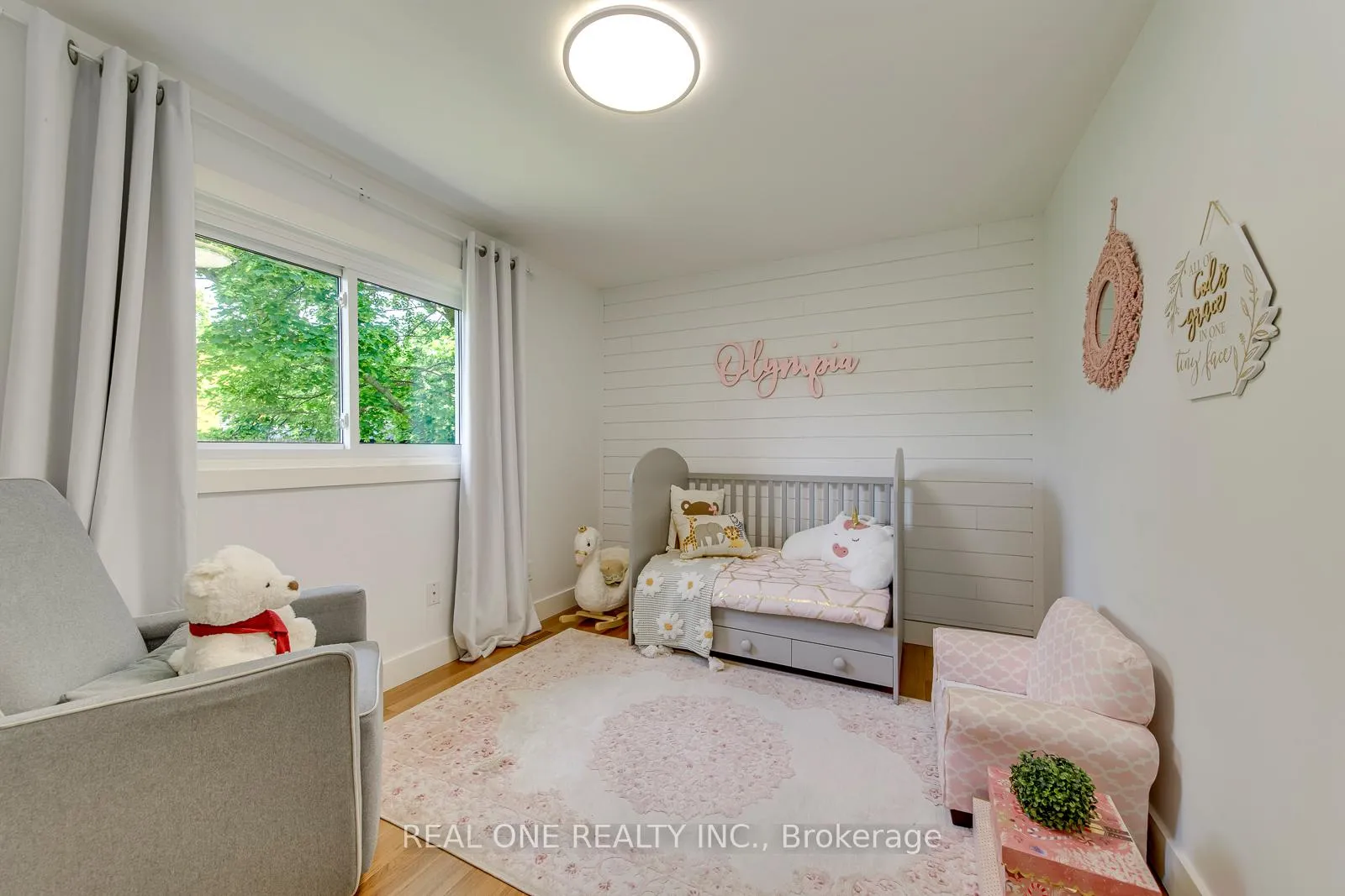 Photo 27 of 165 Arichat Road, Oakville, Ford — HOMEH