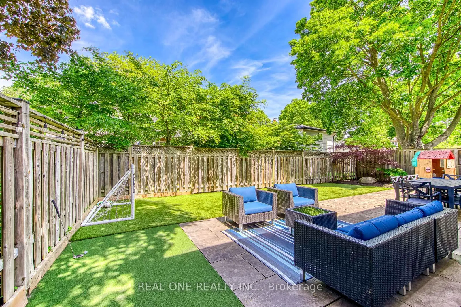 Photo 47 of 165 Arichat Road, Oakville, Ford — HOMEH
