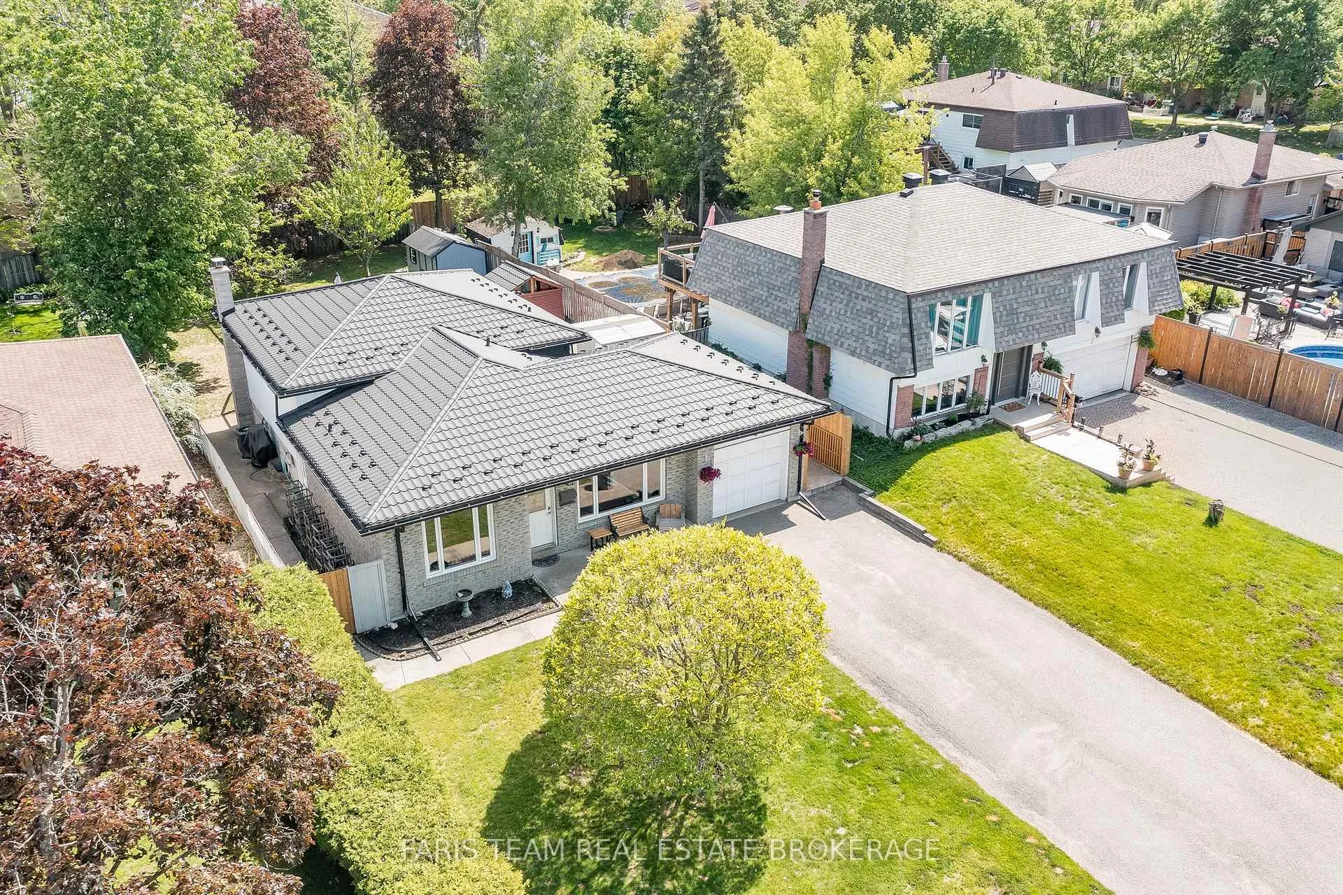 Photo 2 of 5 Fitzroy Terrace, Barrie, Allandale Heights — HOMEH