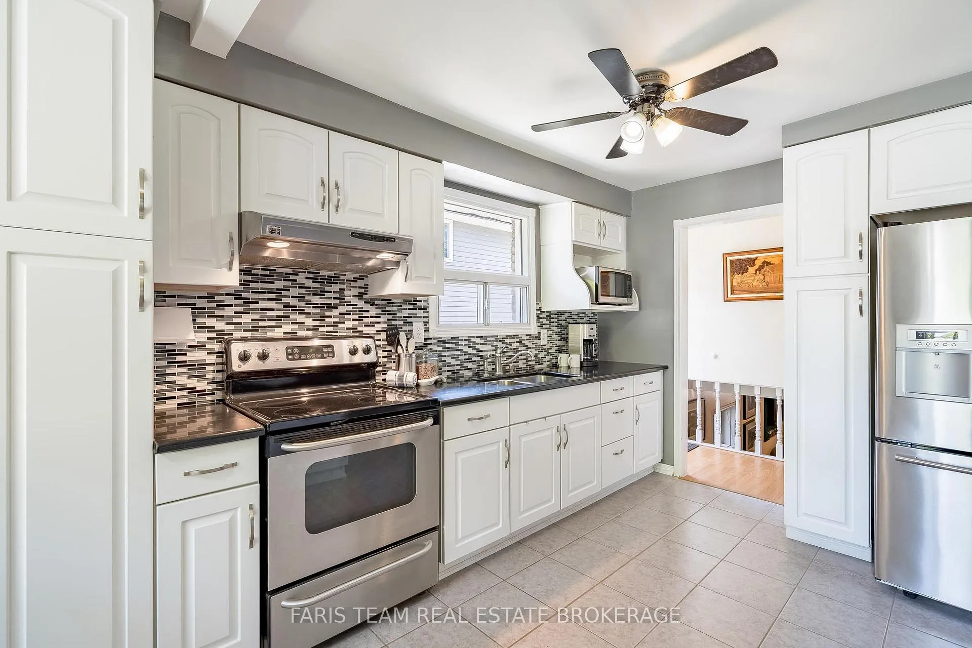Photo 5 of 5 Fitzroy Terrace, Barrie, Allandale Heights — HOMEH