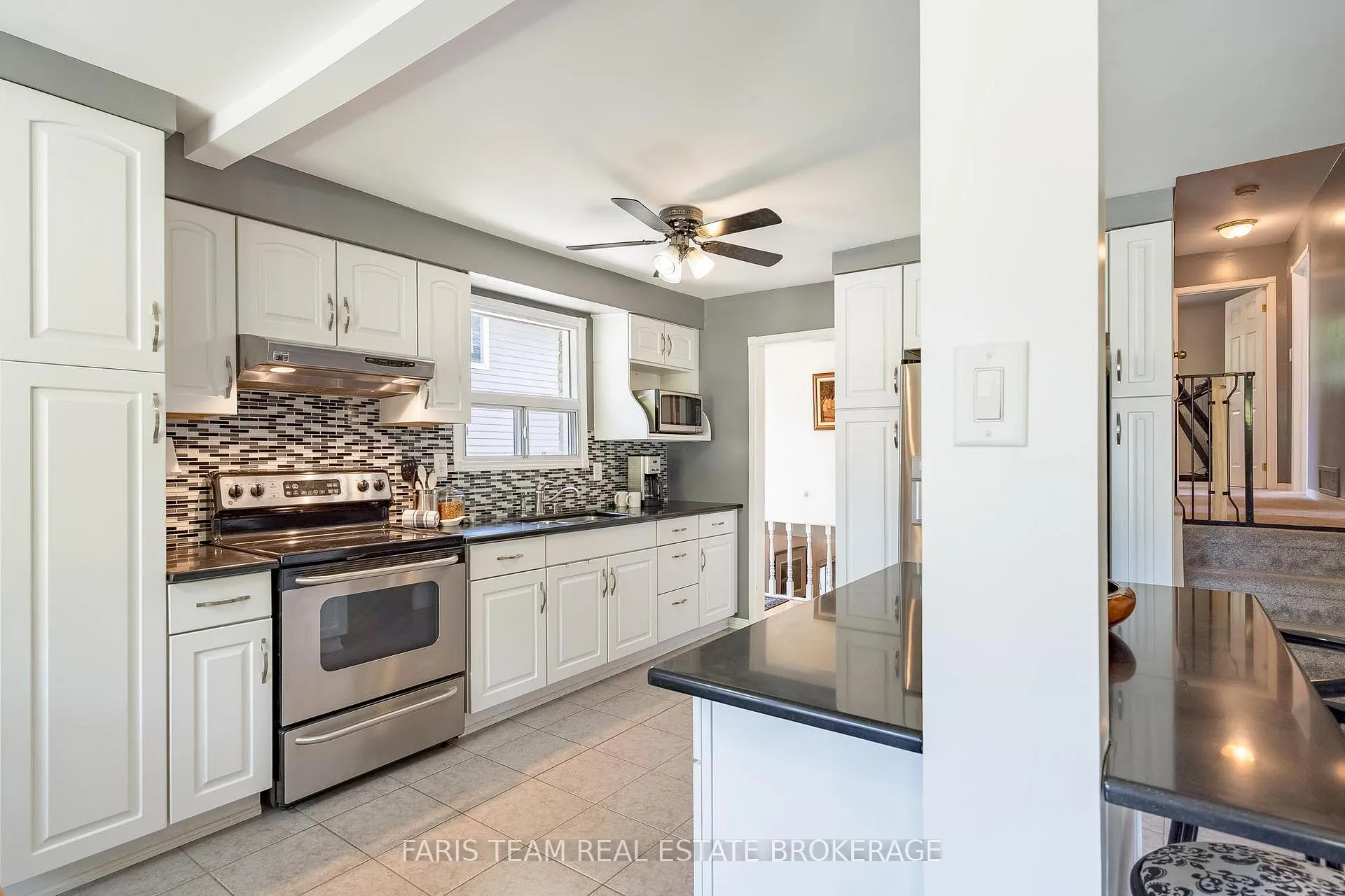 Photo 6 of 5 Fitzroy Terrace, Barrie, Allandale Heights — HOMEH