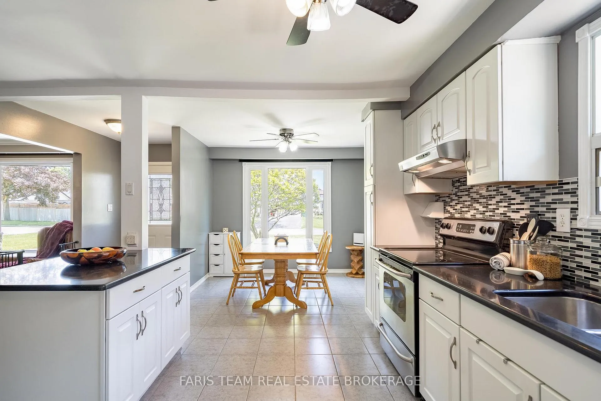 Photo 11 of 5 Fitzroy Terrace, Barrie, Allandale Heights — HOMEH