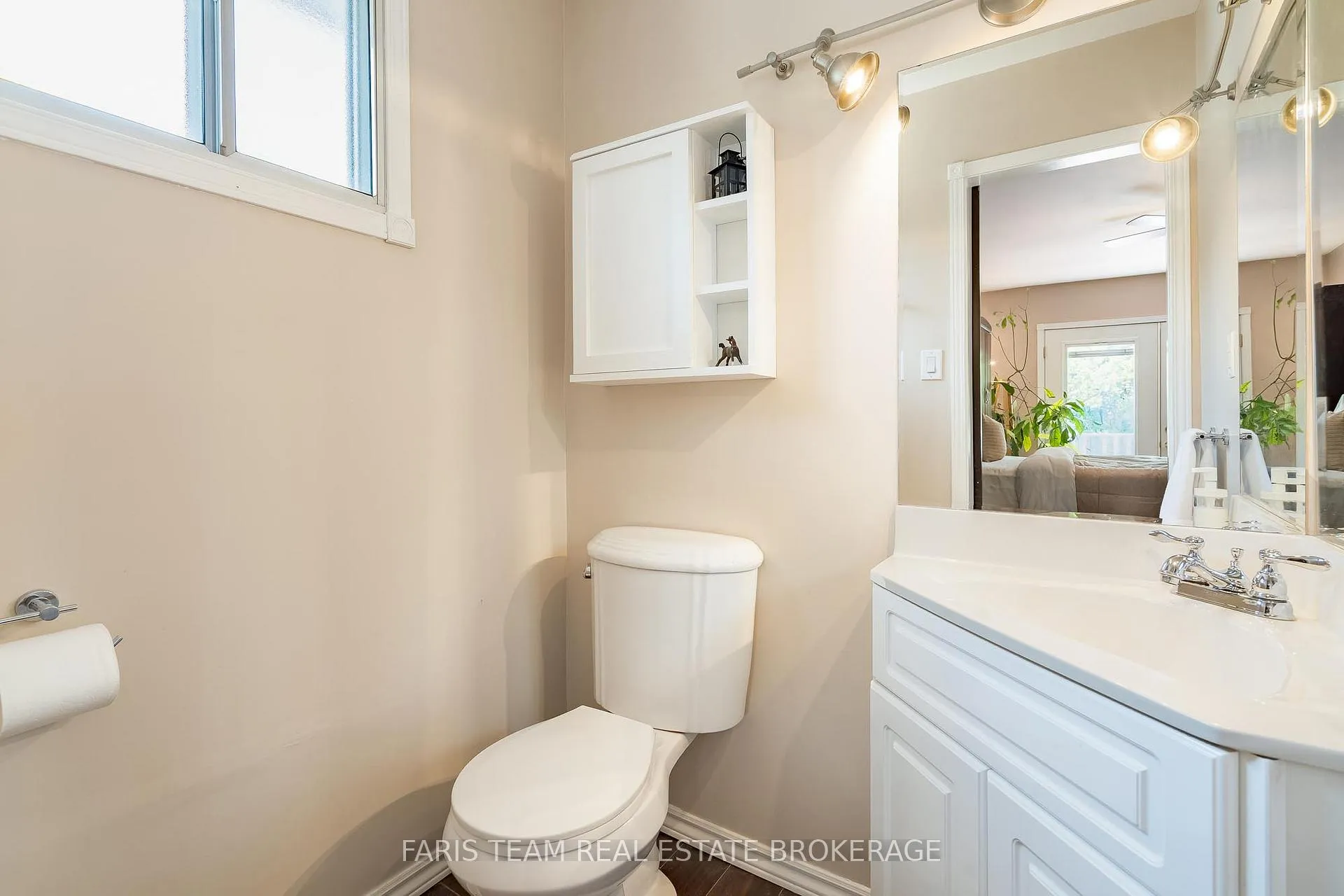 Photo 19 of 5 Fitzroy Terrace, Barrie, Allandale Heights — HOMEH