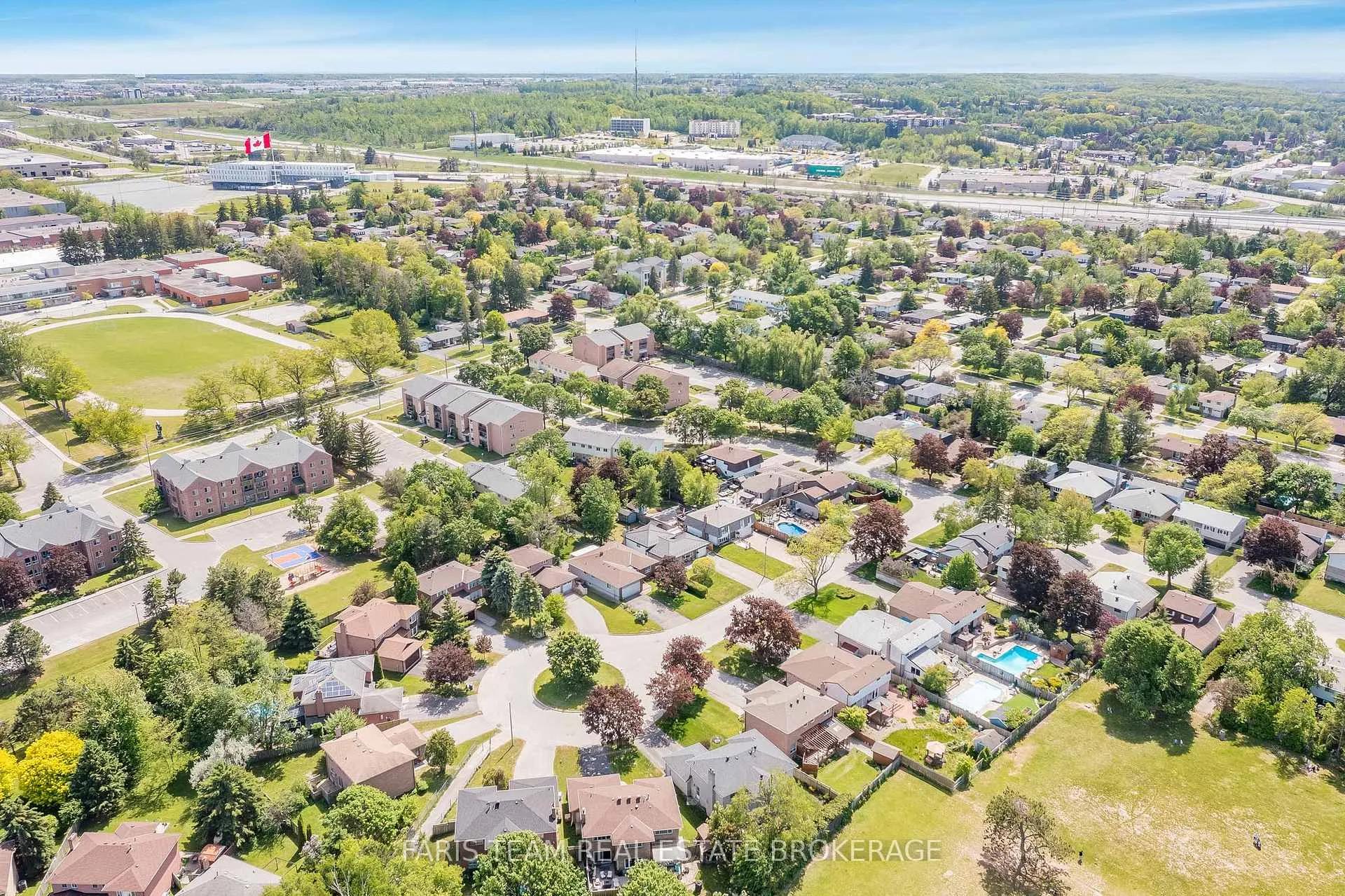 Photo 34 of 5 Fitzroy Terrace, Barrie, Allandale Heights — HOMEH